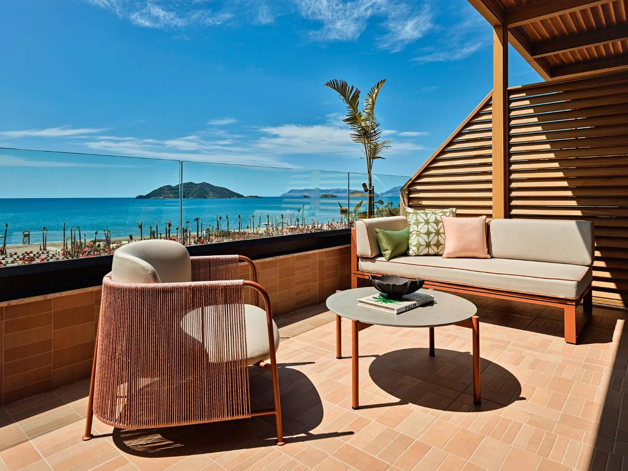 Day in XO CAPE ARNNA Fethiye