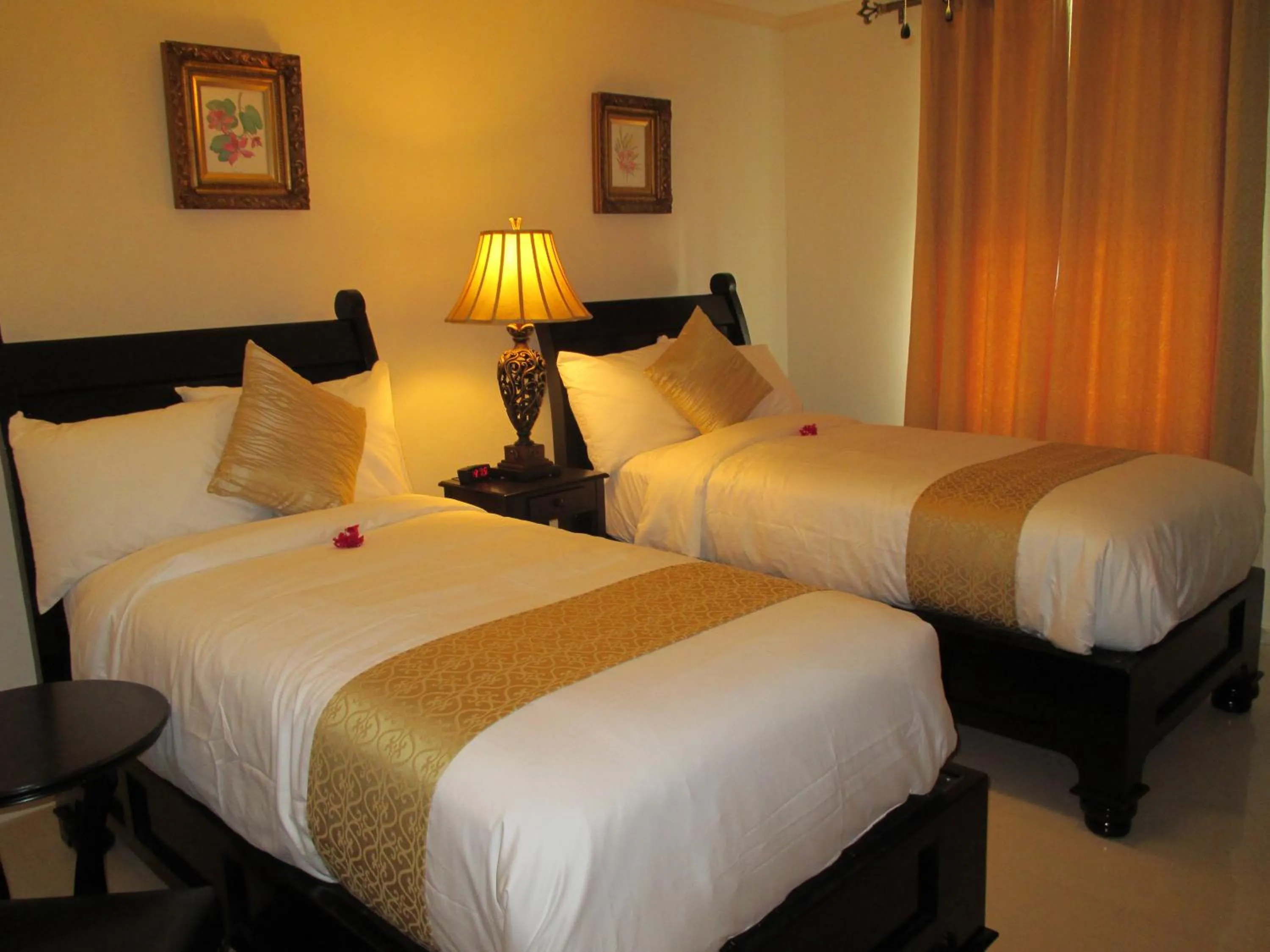 Bed in Ocean West Boutique Hotel