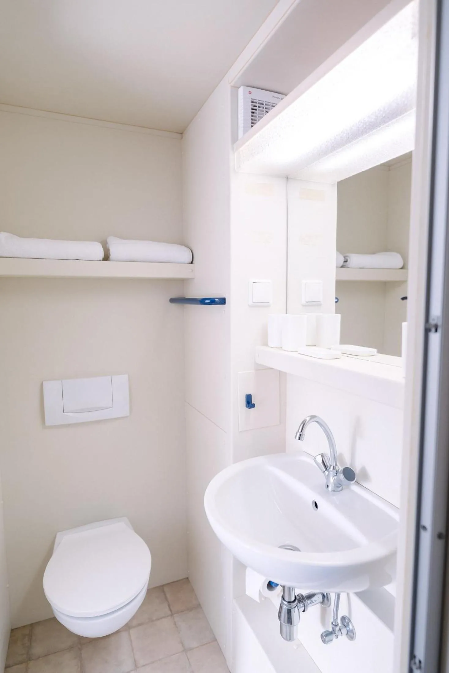 Toilet in Hotel Spilburg