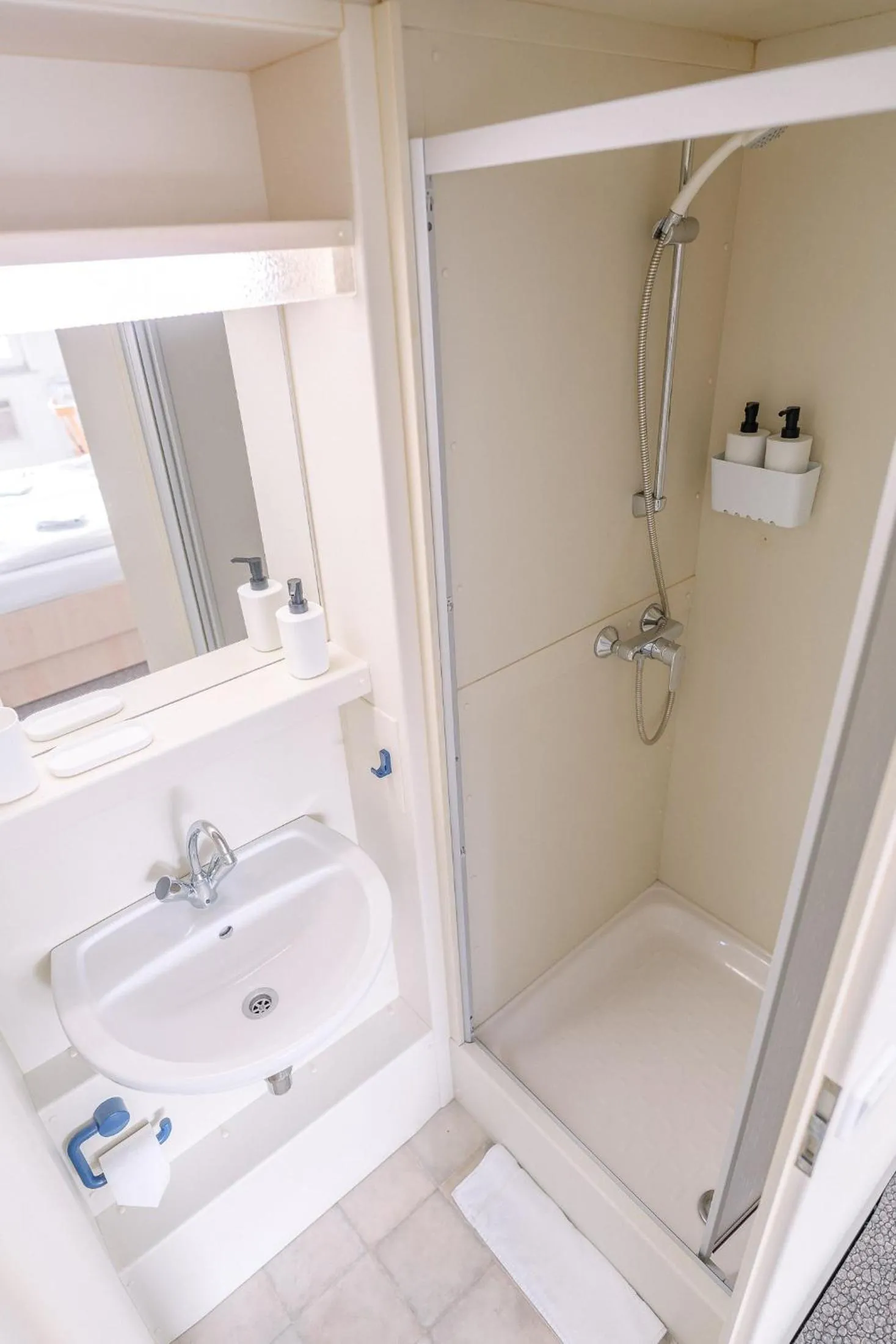Shower in Hotel Spilburg