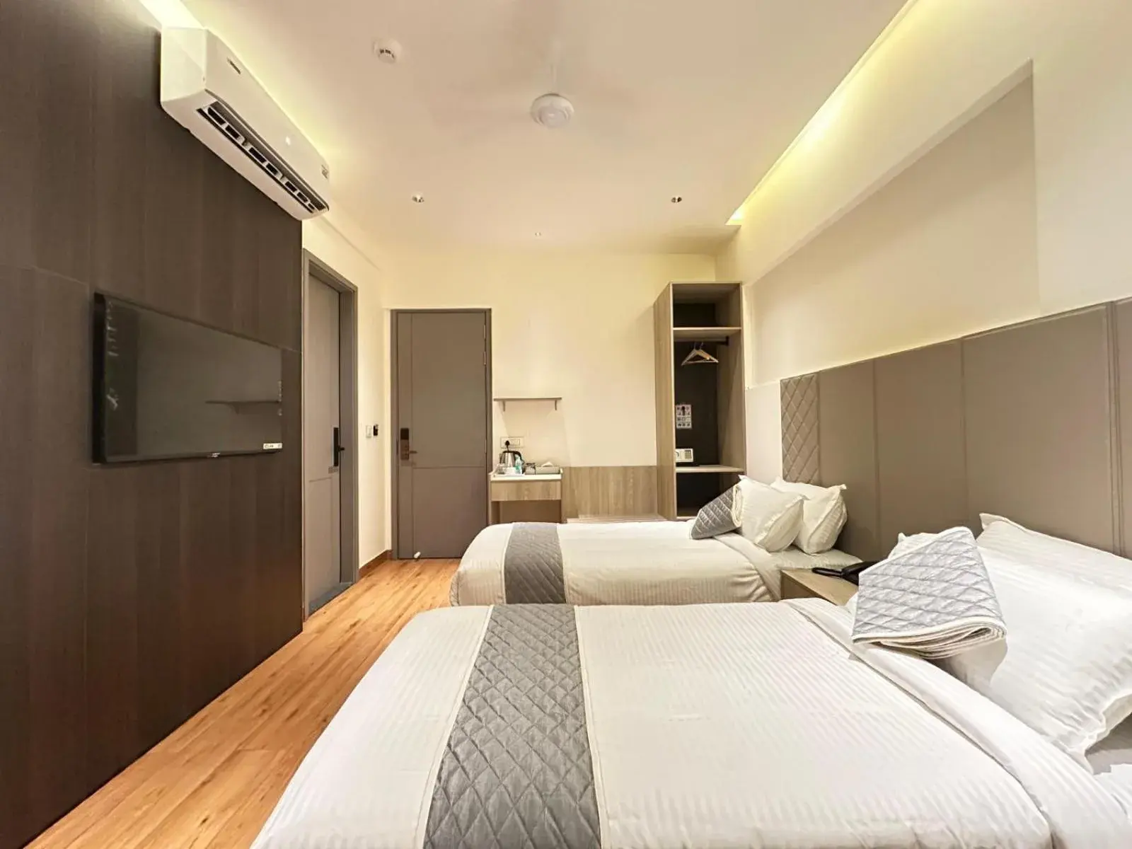 Standard Twin Room in Hotel Ritvis Elite Standard Twin Room in Hotel Ritvis Elite
