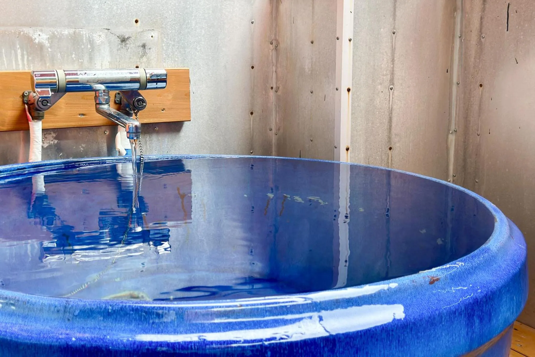 Hot Tub in Hotel Sunresort Shirahama