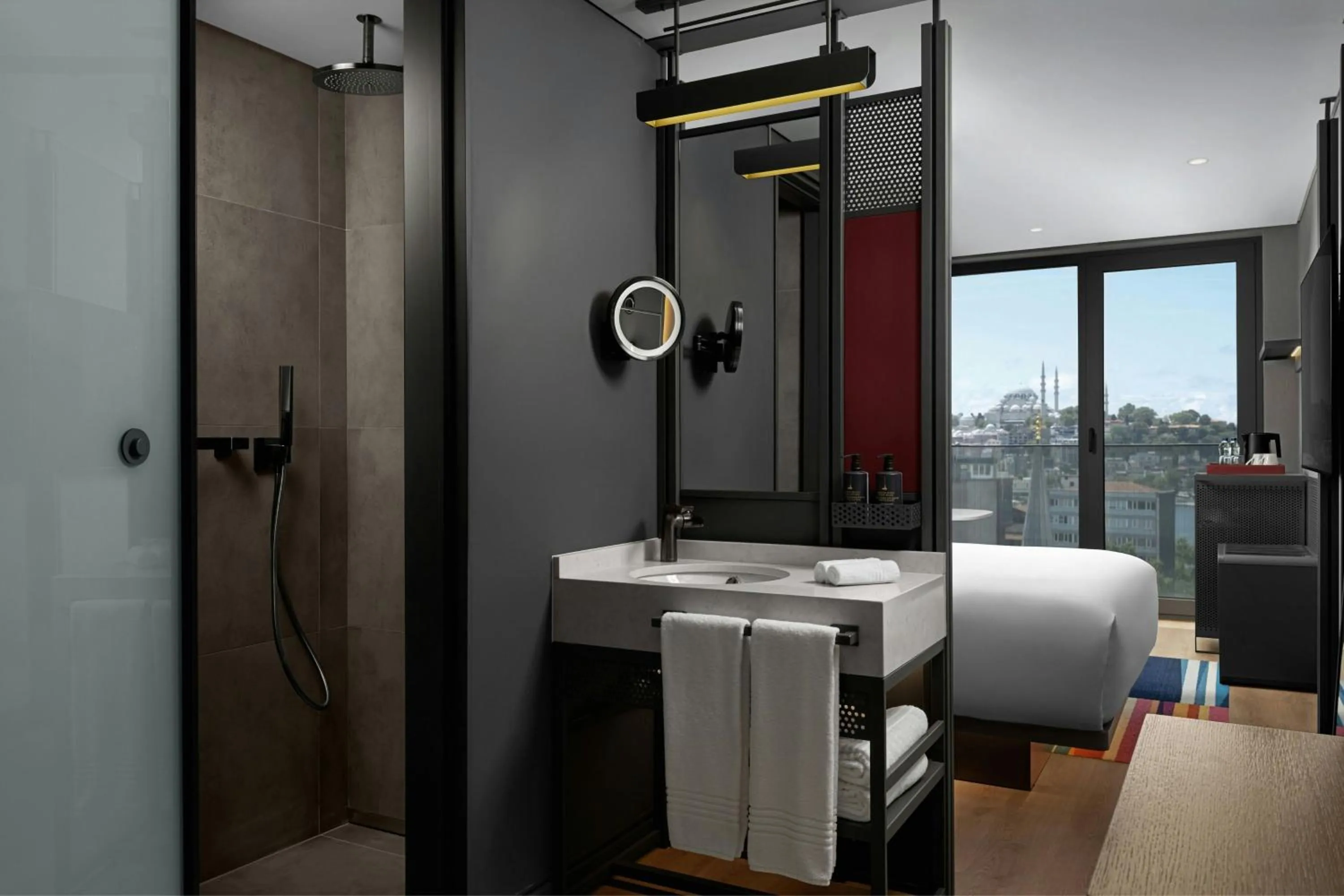 Photo of the whole room in Aloft Istanbul Karakoy