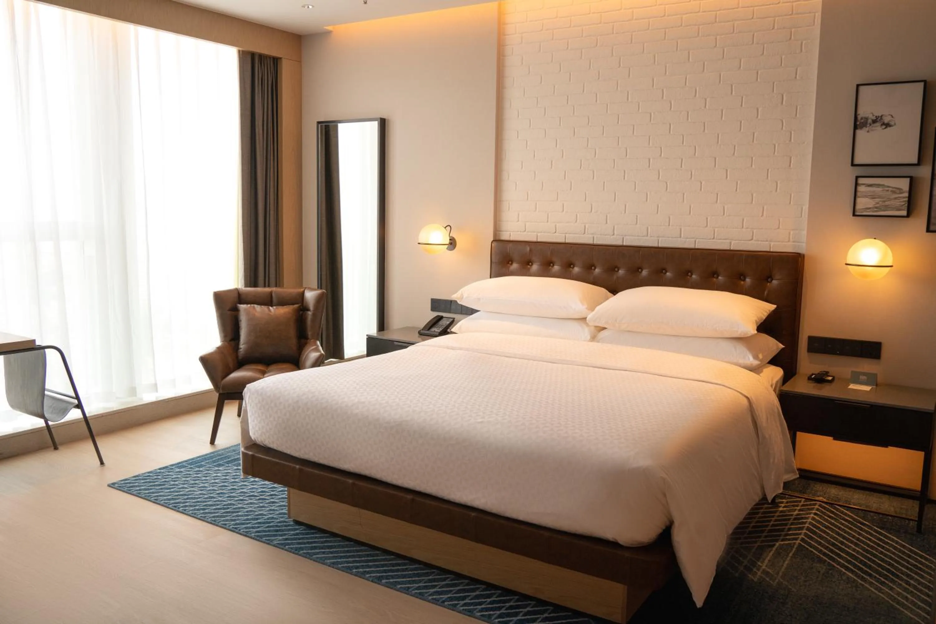 Bed in Four Points by Sheraton Rizhao