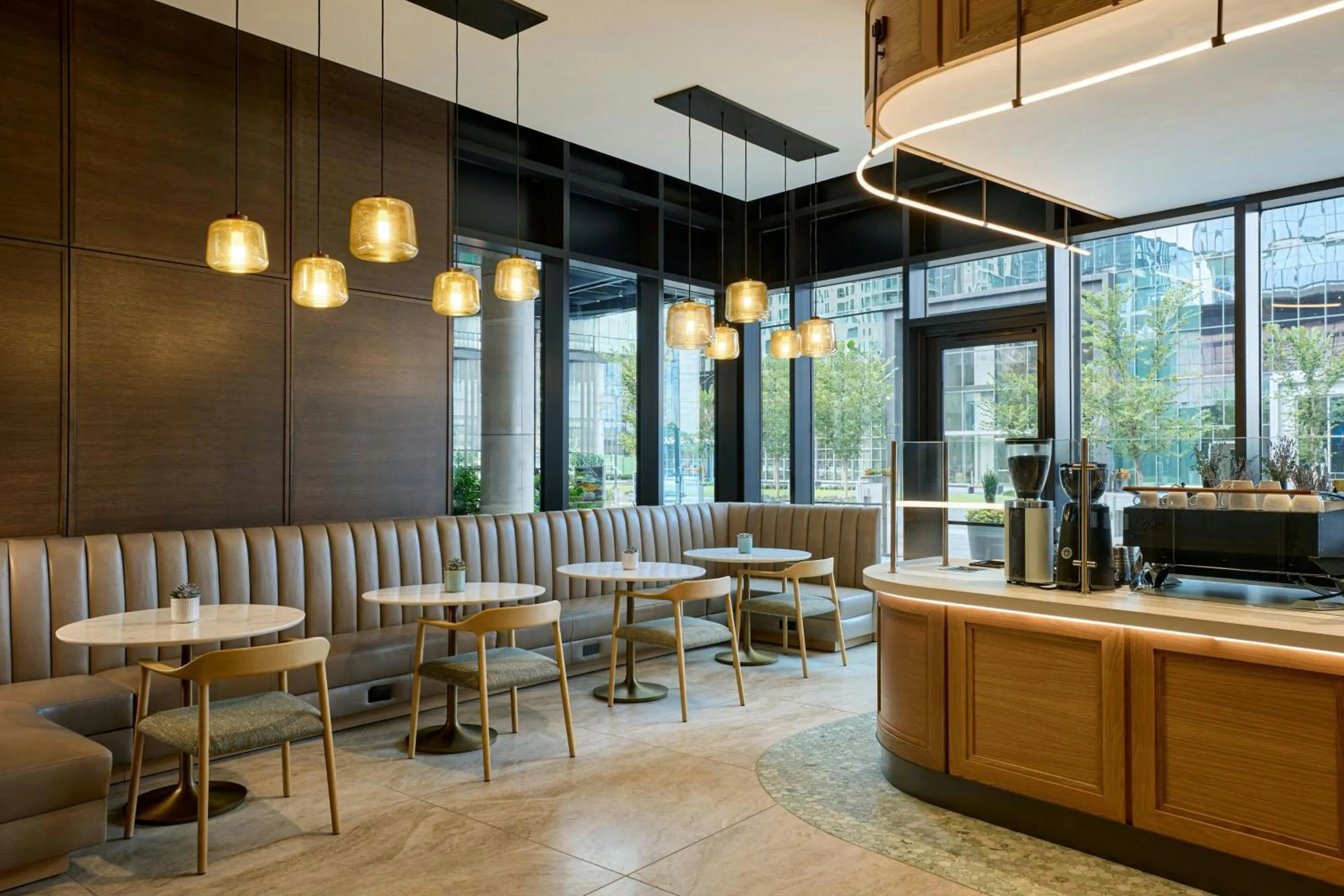 Restaurant/places to eat in JW Marriott Reston Station