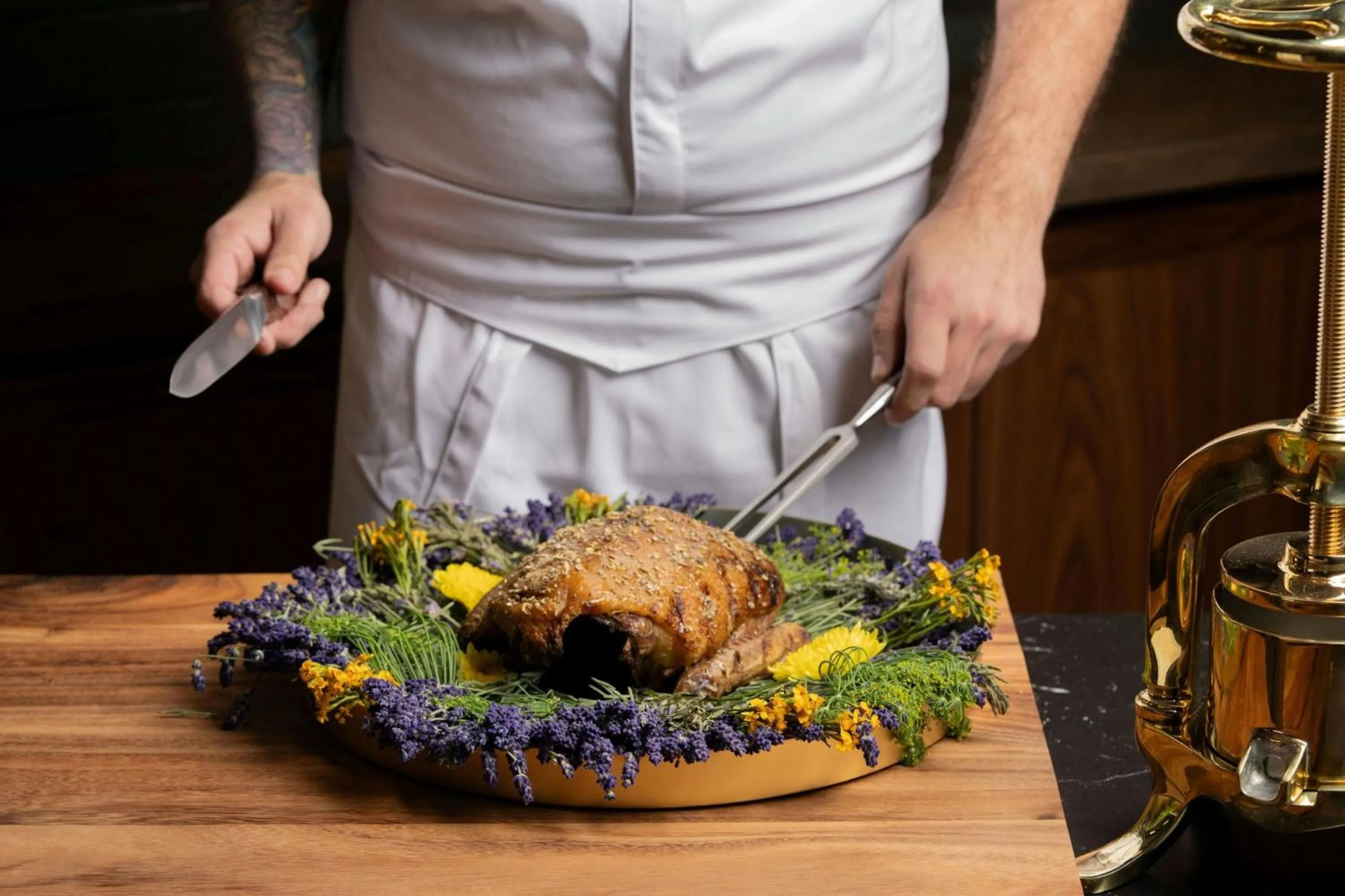 Restaurant/places to eat in JW Marriott Reston Station