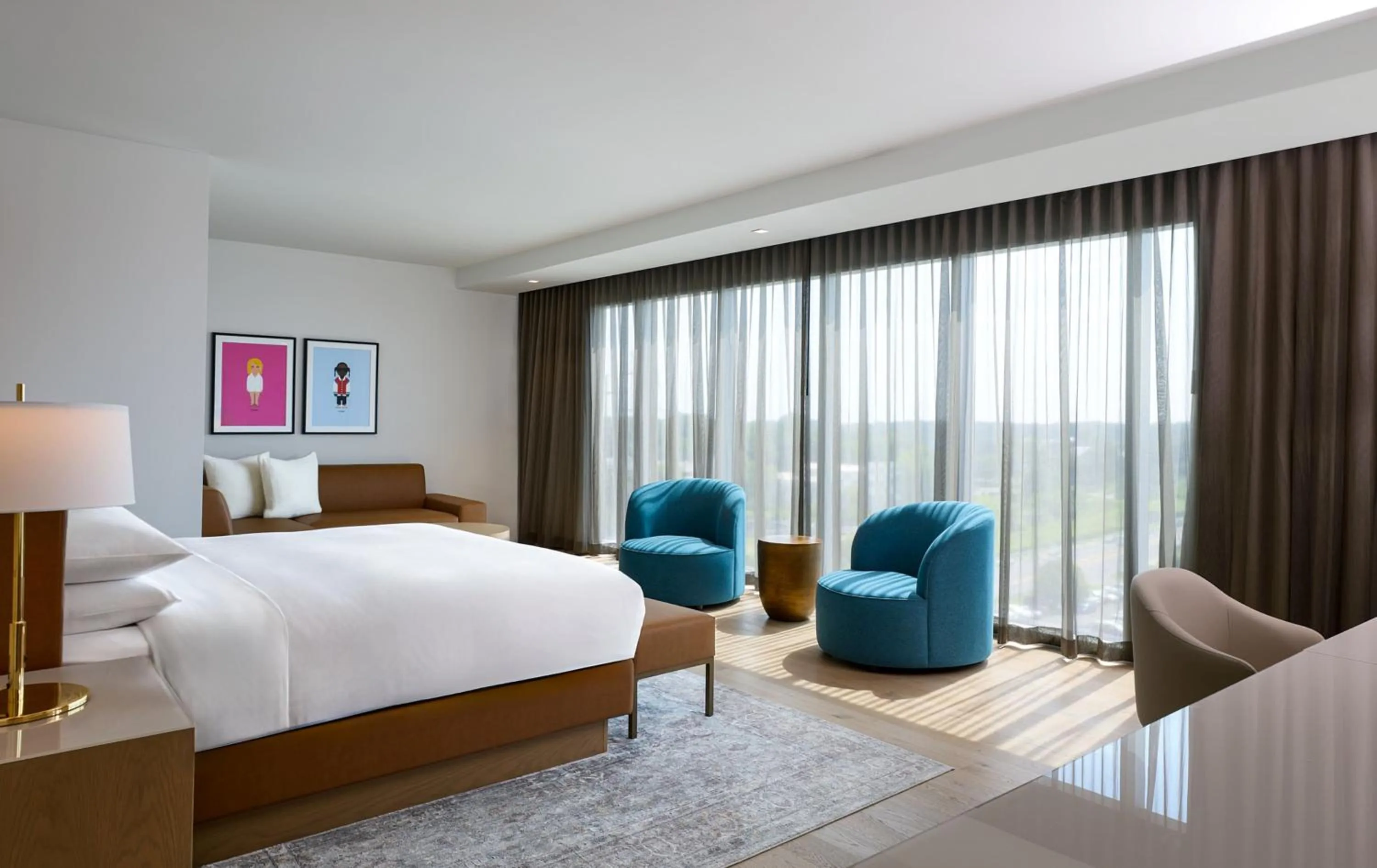 Bed in JW Marriott Reston Station