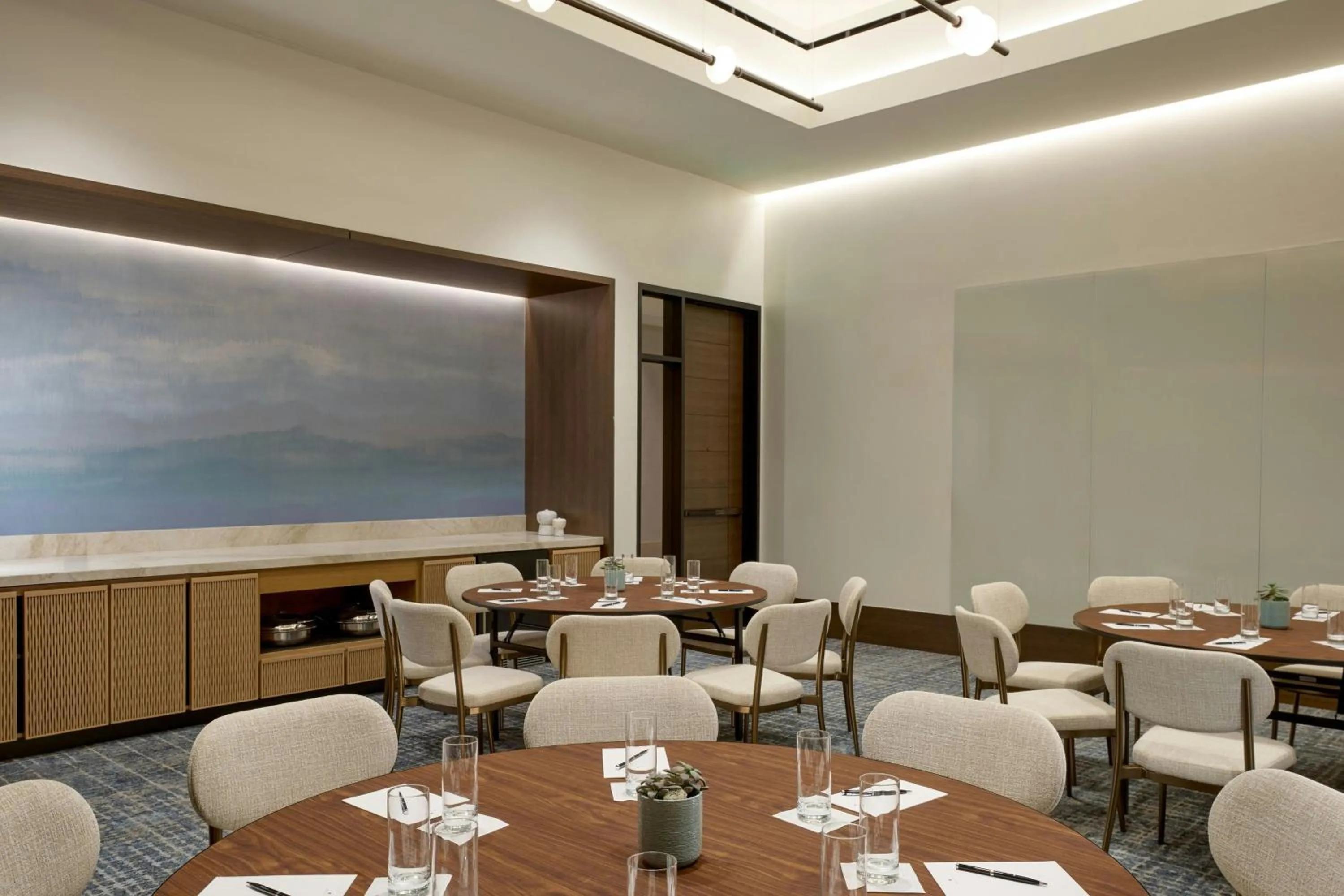 Meeting/conference room in JW Marriott Reston Station