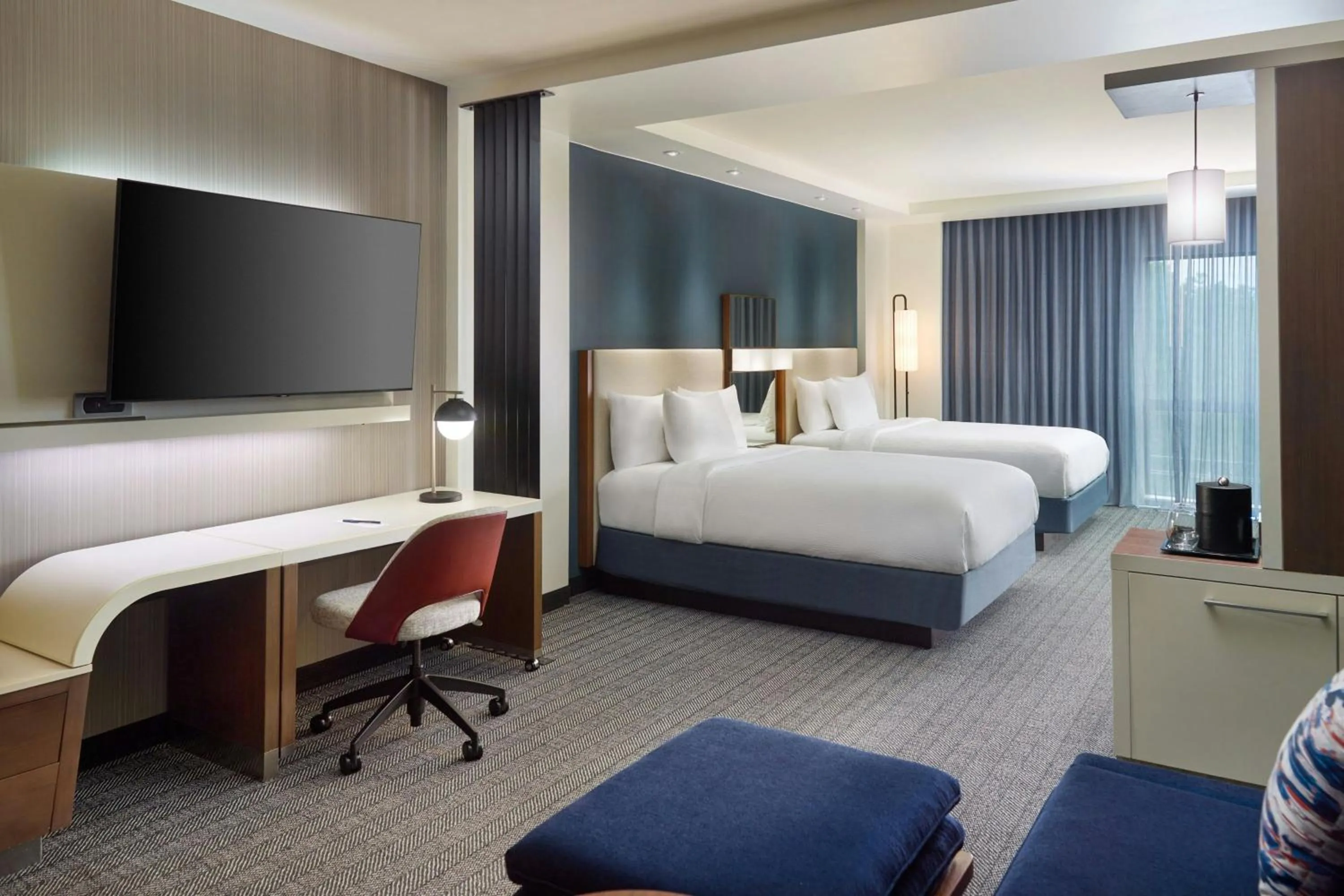 Photo of the whole room, Bed in Courtyard by Marriott Carrollton