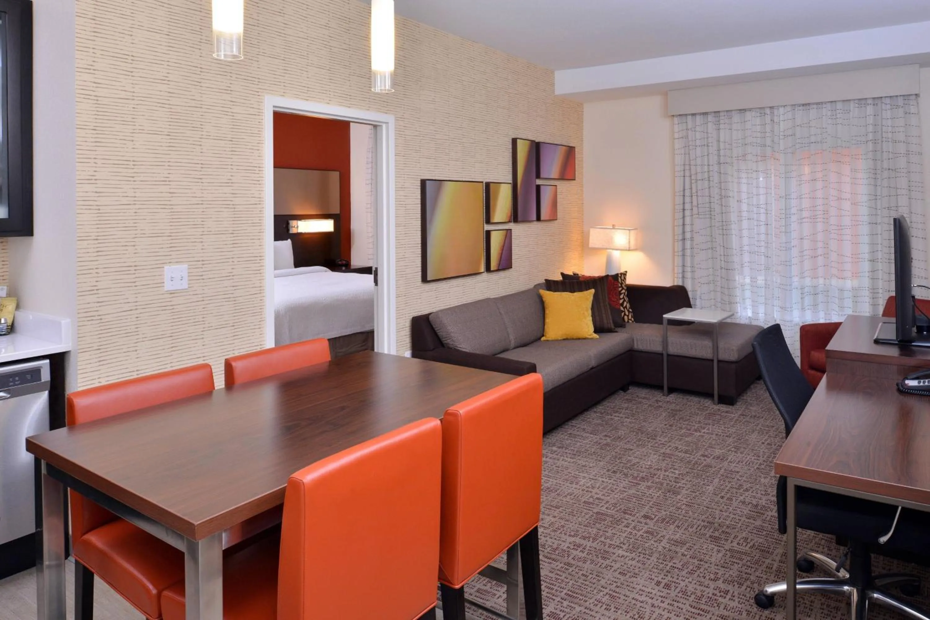 Bedroom, Bed in Residence Inn by Marriott East Lansing