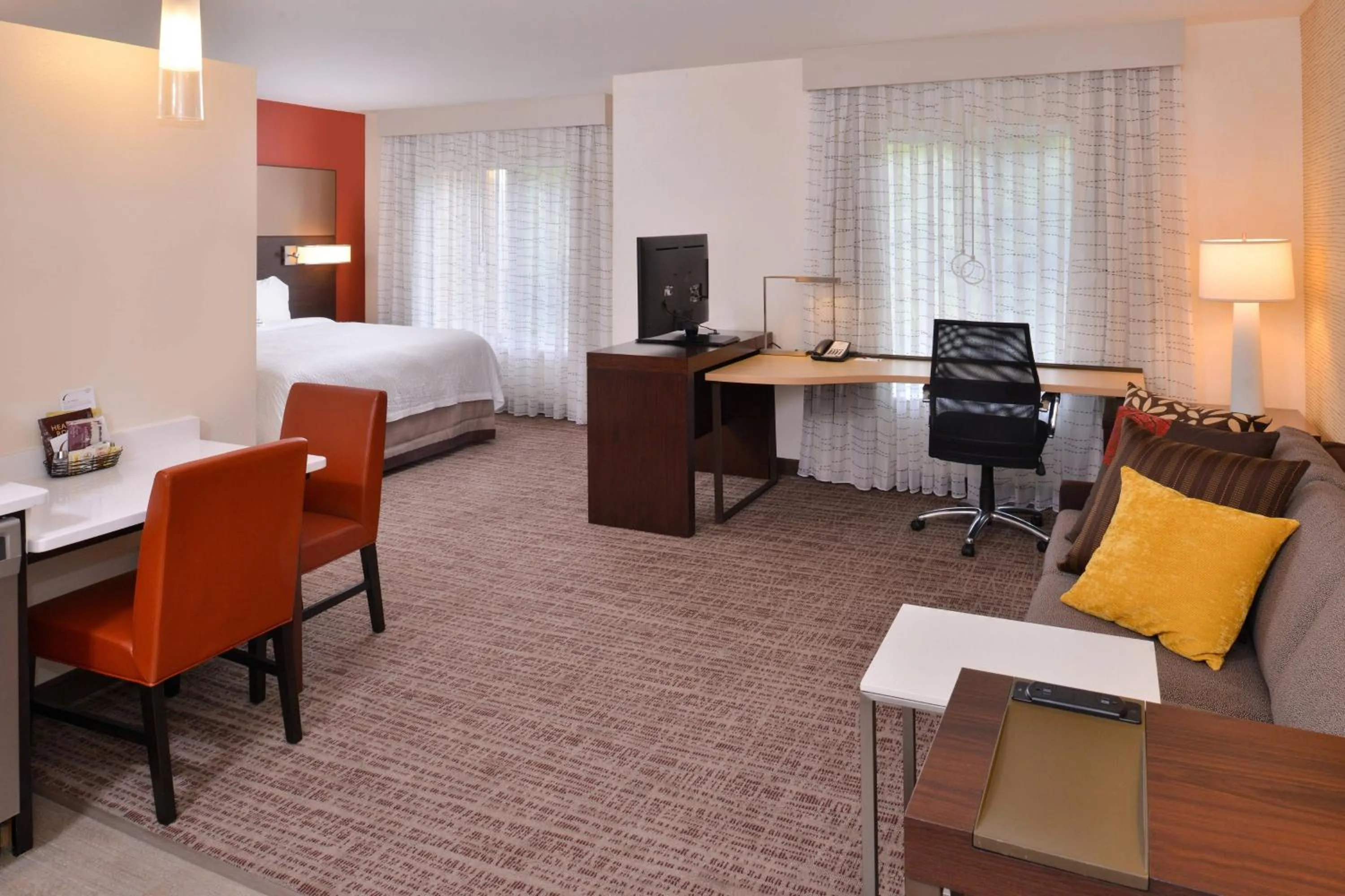 Bedroom, Bed in Residence Inn by Marriott East Lansing