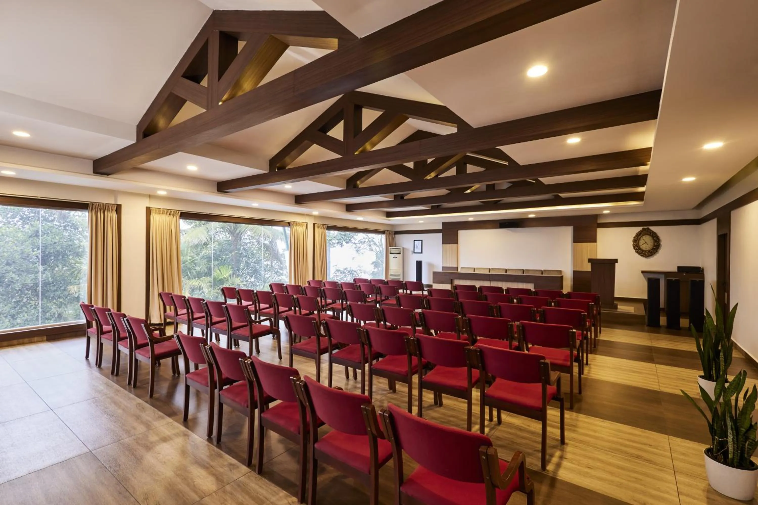 Banquet/Function facilities in Forest Canopy Thekkady