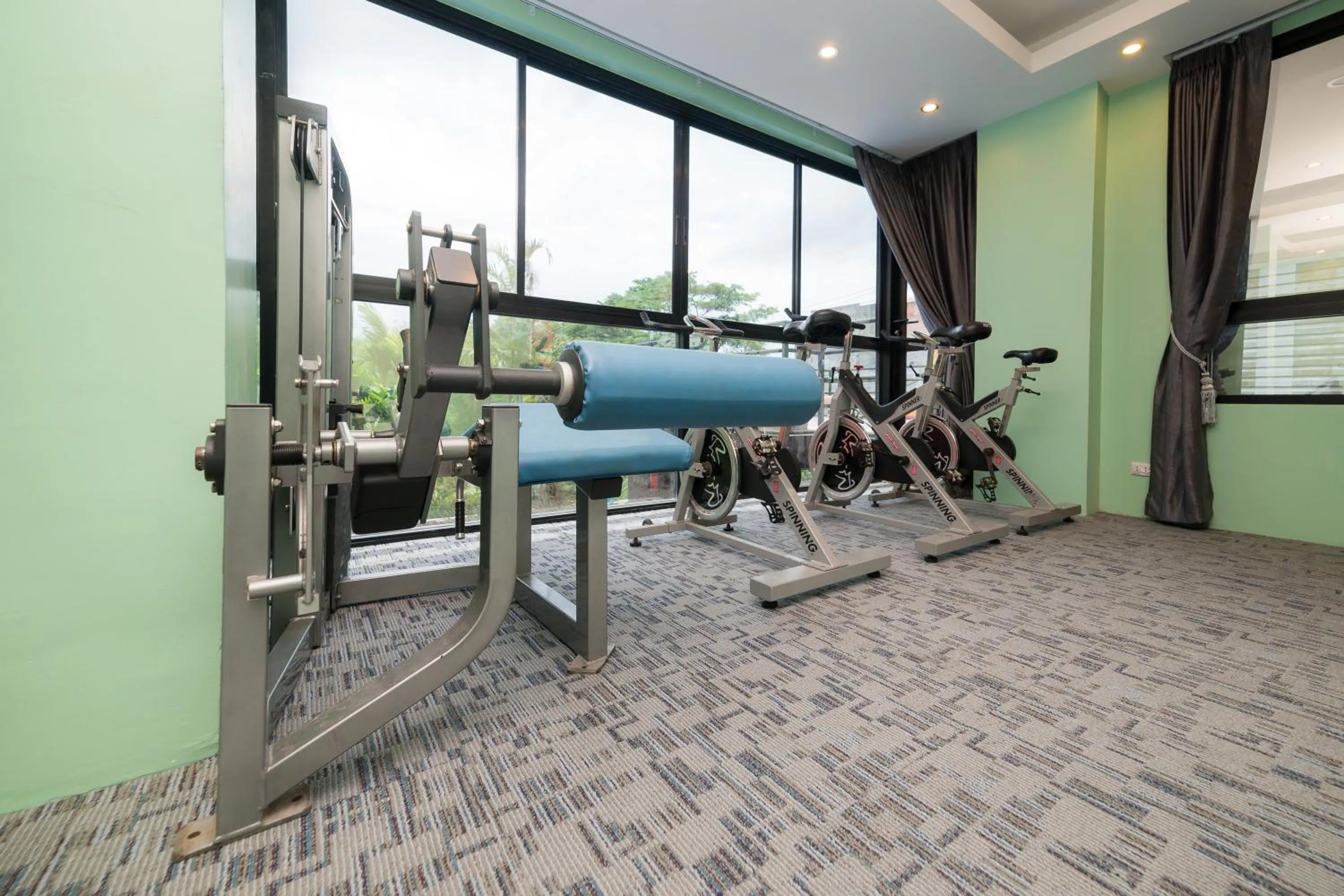 Fitness centre/facilities in Thongtara House Boutique Srinakarin