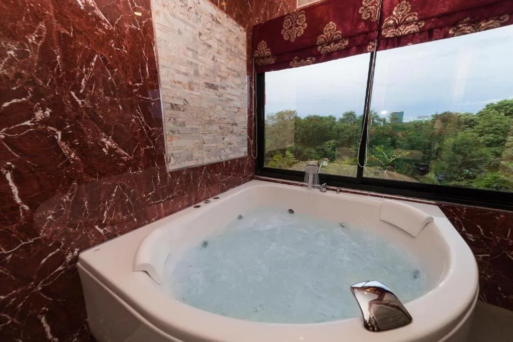 Thongtara House Boutique Srinakarin