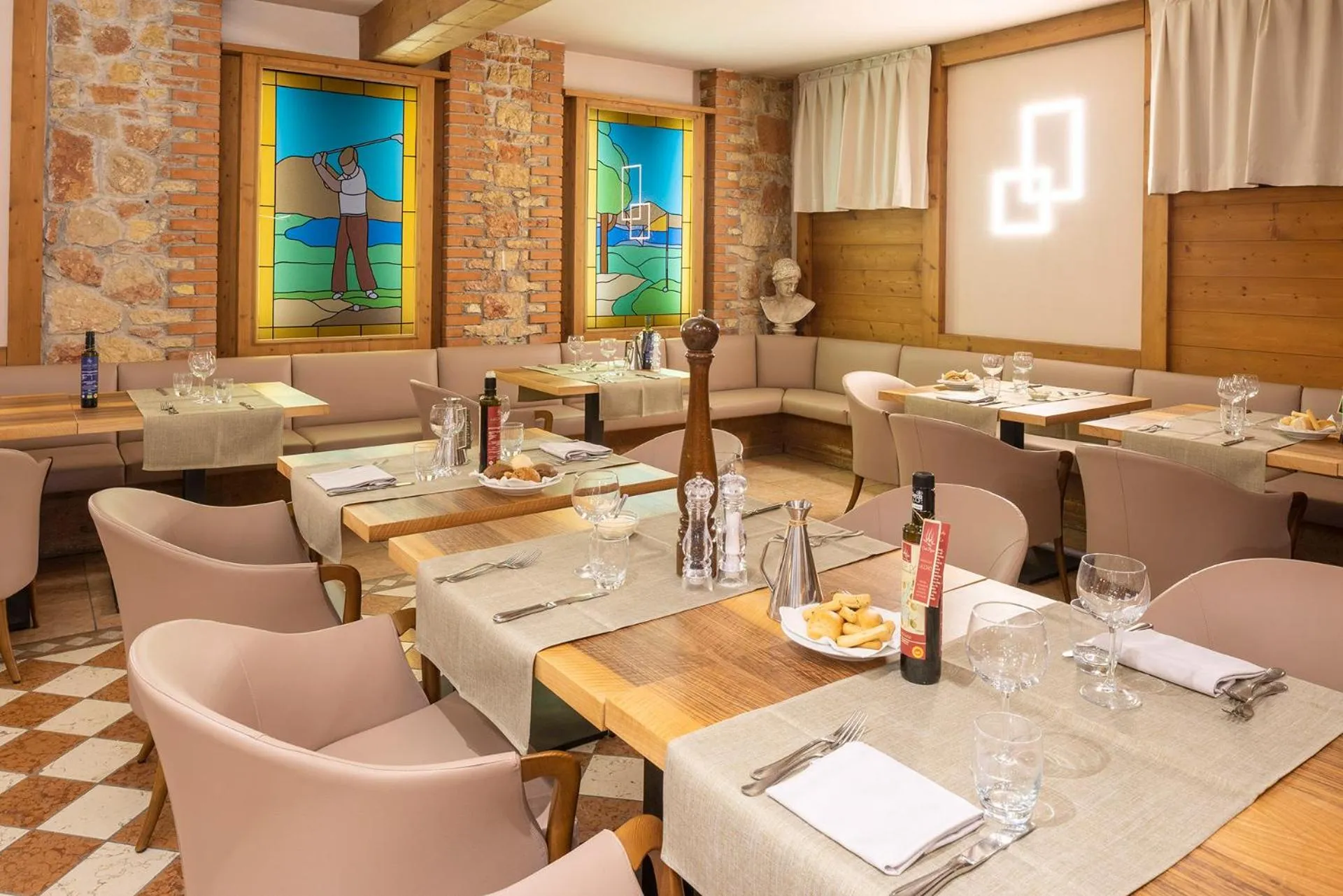 Restaurant/places to eat in Golf Cà Degli Ulivi