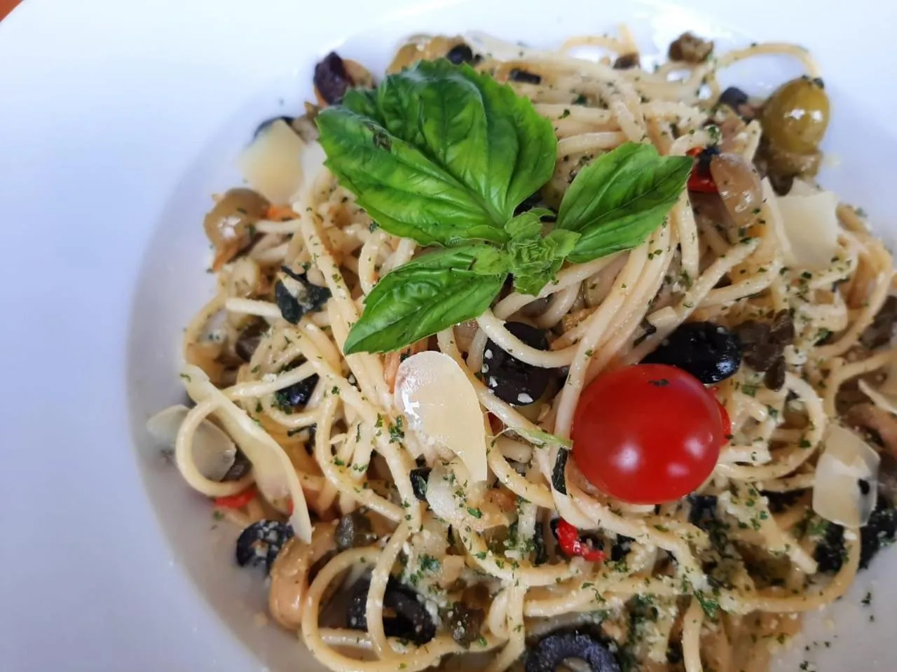 Food and drinks in Private Villas of Bali