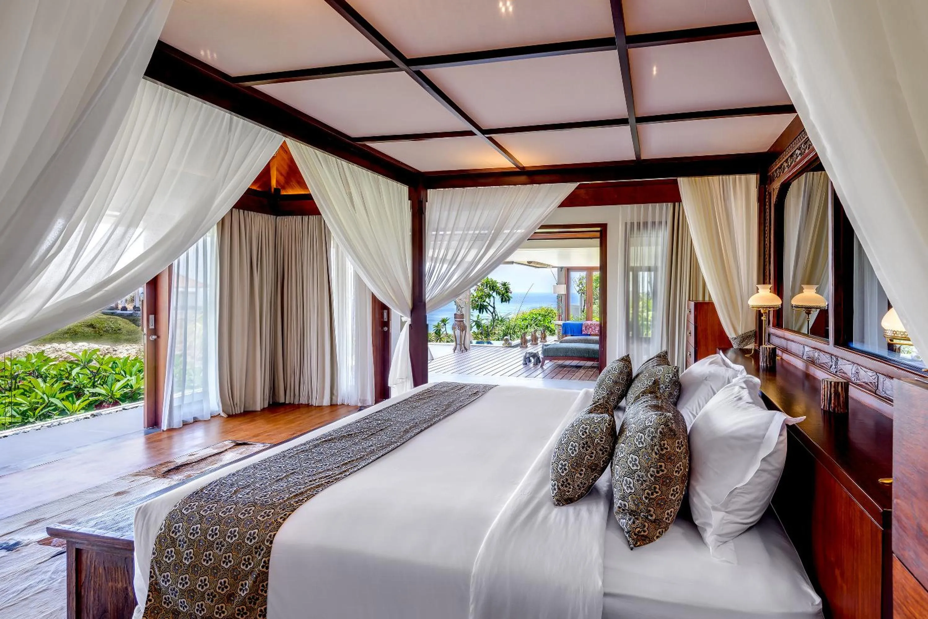 Bed in Private Villas of Bali