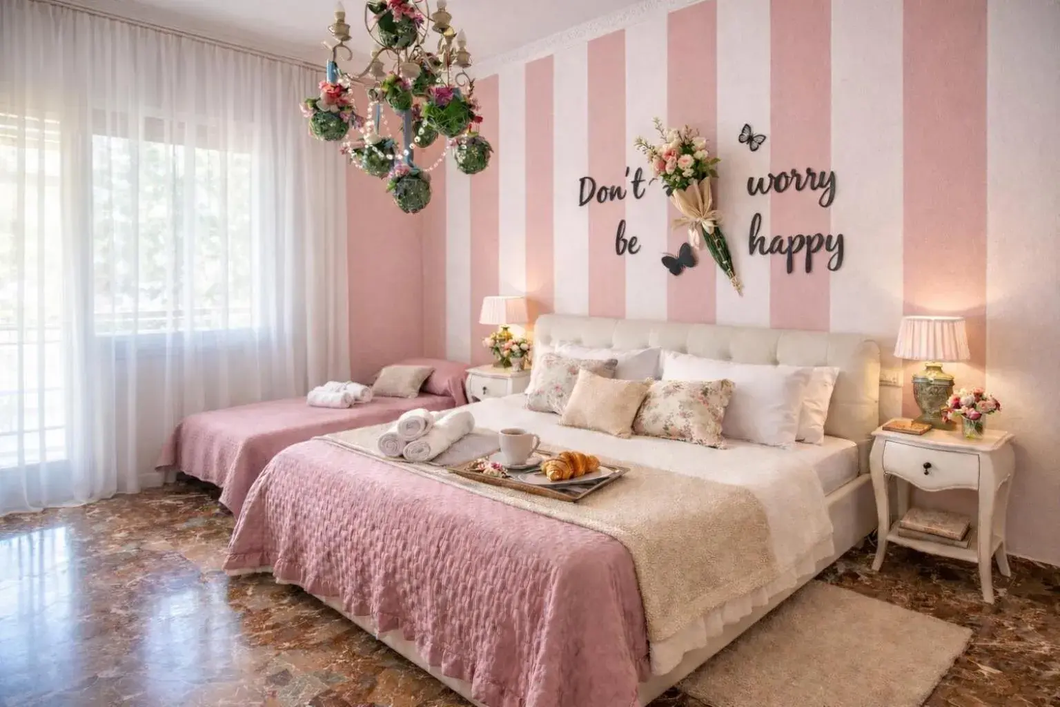 King Room with Balcony in Mami Guest House Rome Vatican St Peters King Room with Balcony in Mami Guest House Rome Vatican St Peters