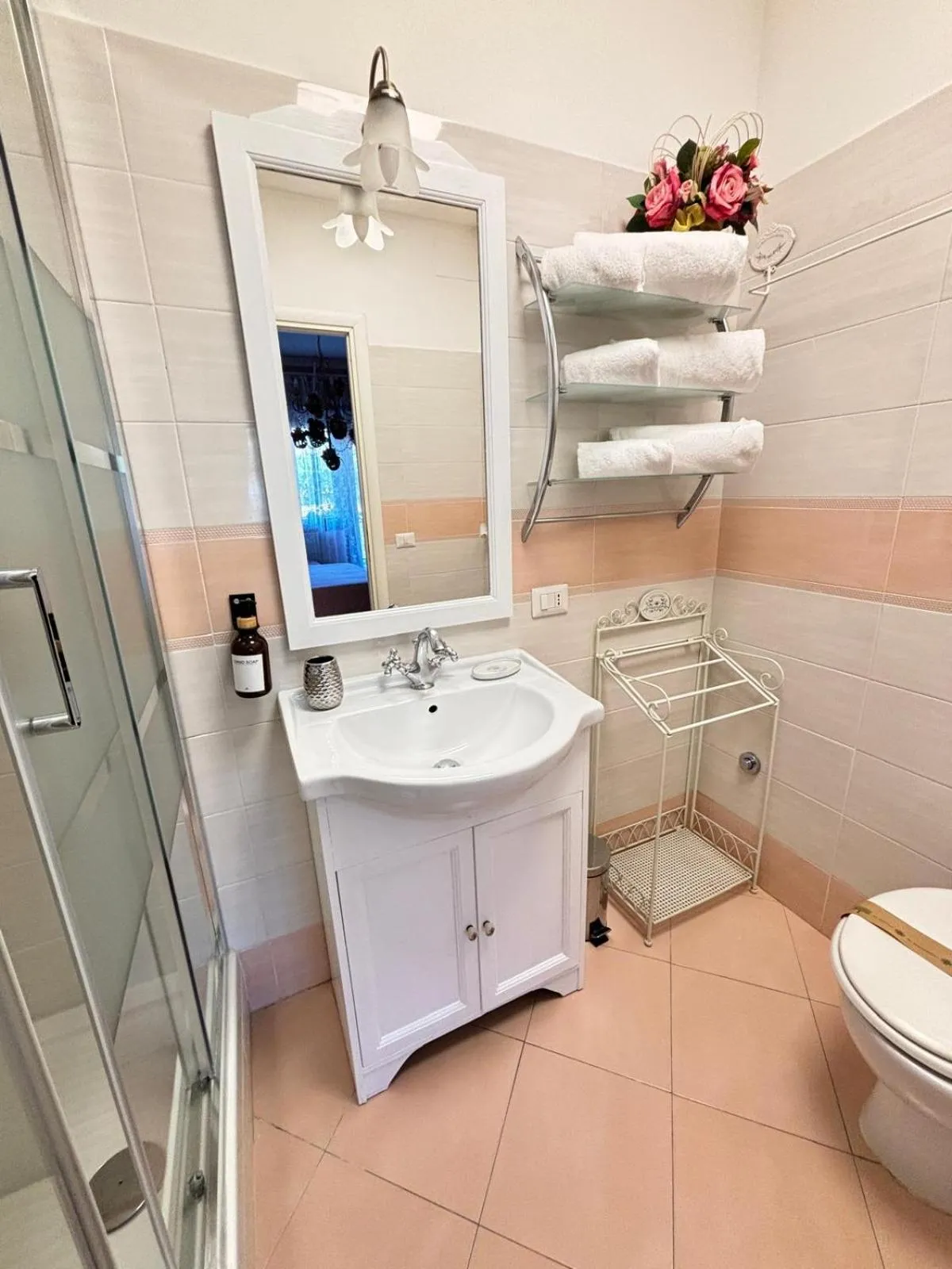 Toilet in Mami Guest House Rome Vatican St Peters