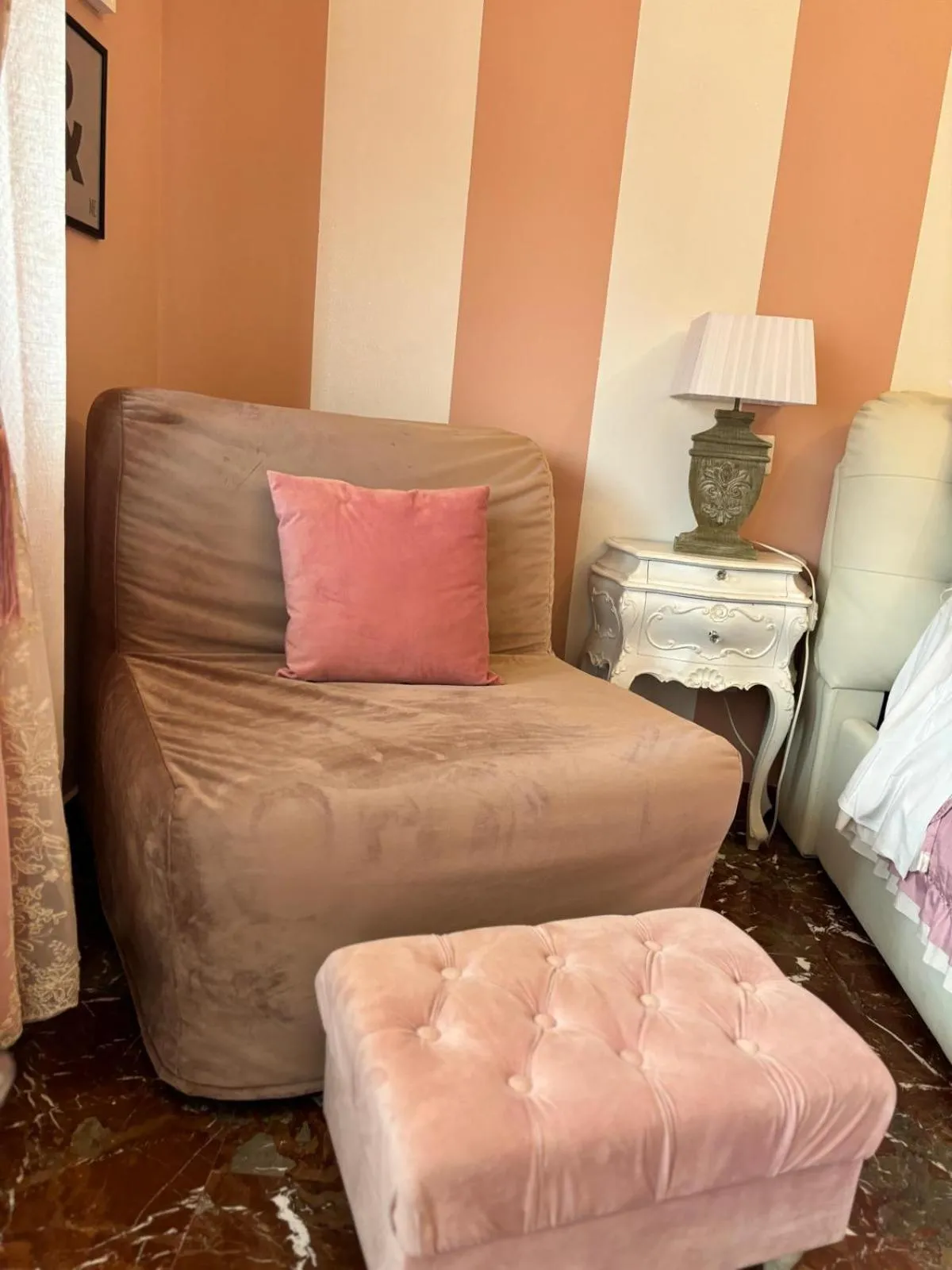 Seating area in Mami Guest House Rome Vatican St Peters