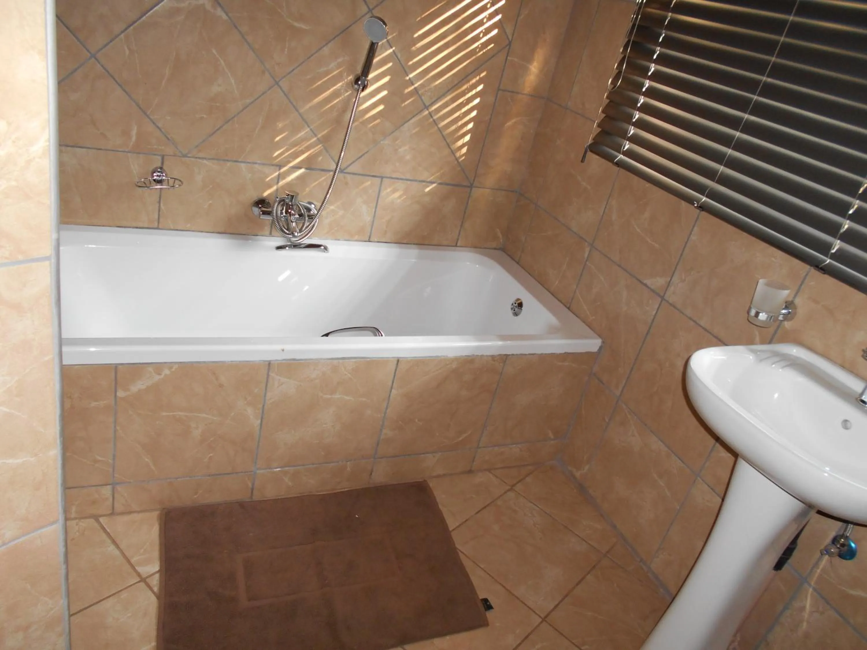 Bathroom in Vhafamadi Bed And Breakfast