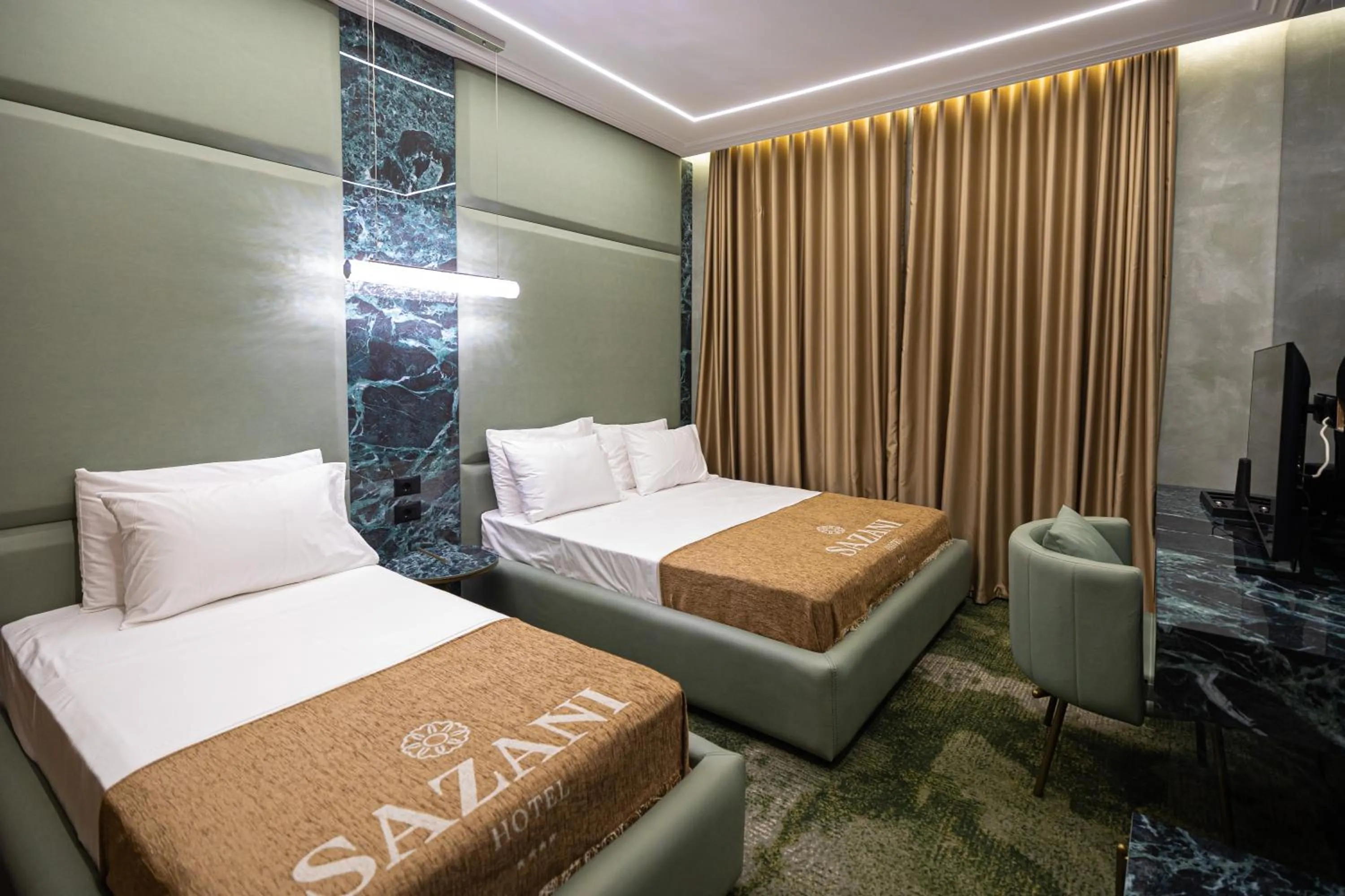 Bedroom, Bed in Sazani Hotel