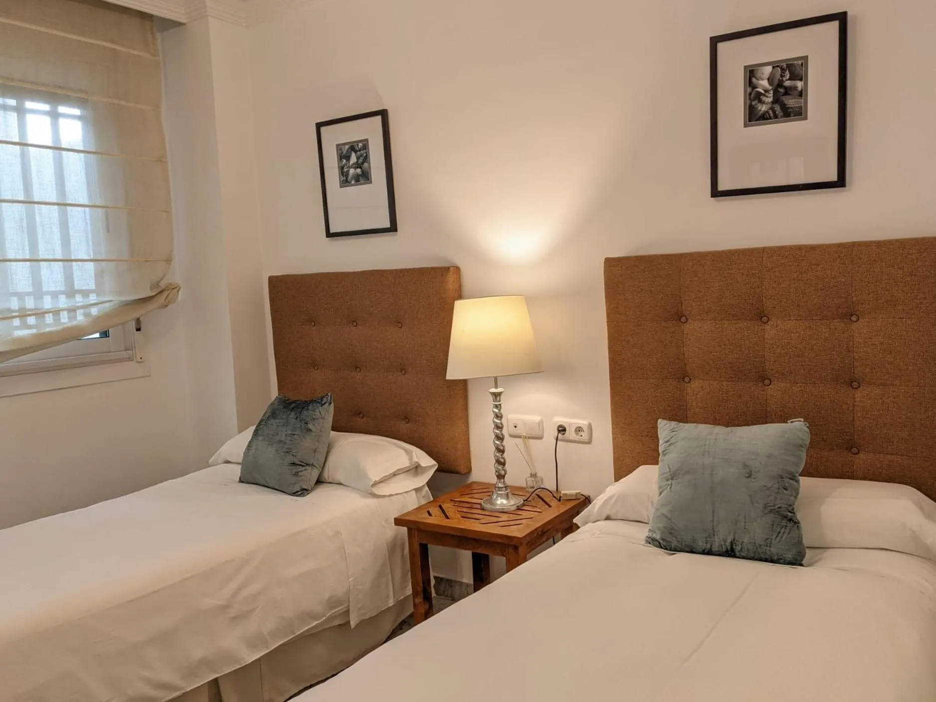 Bedroom, Bed in Coral Beach Aparthotel