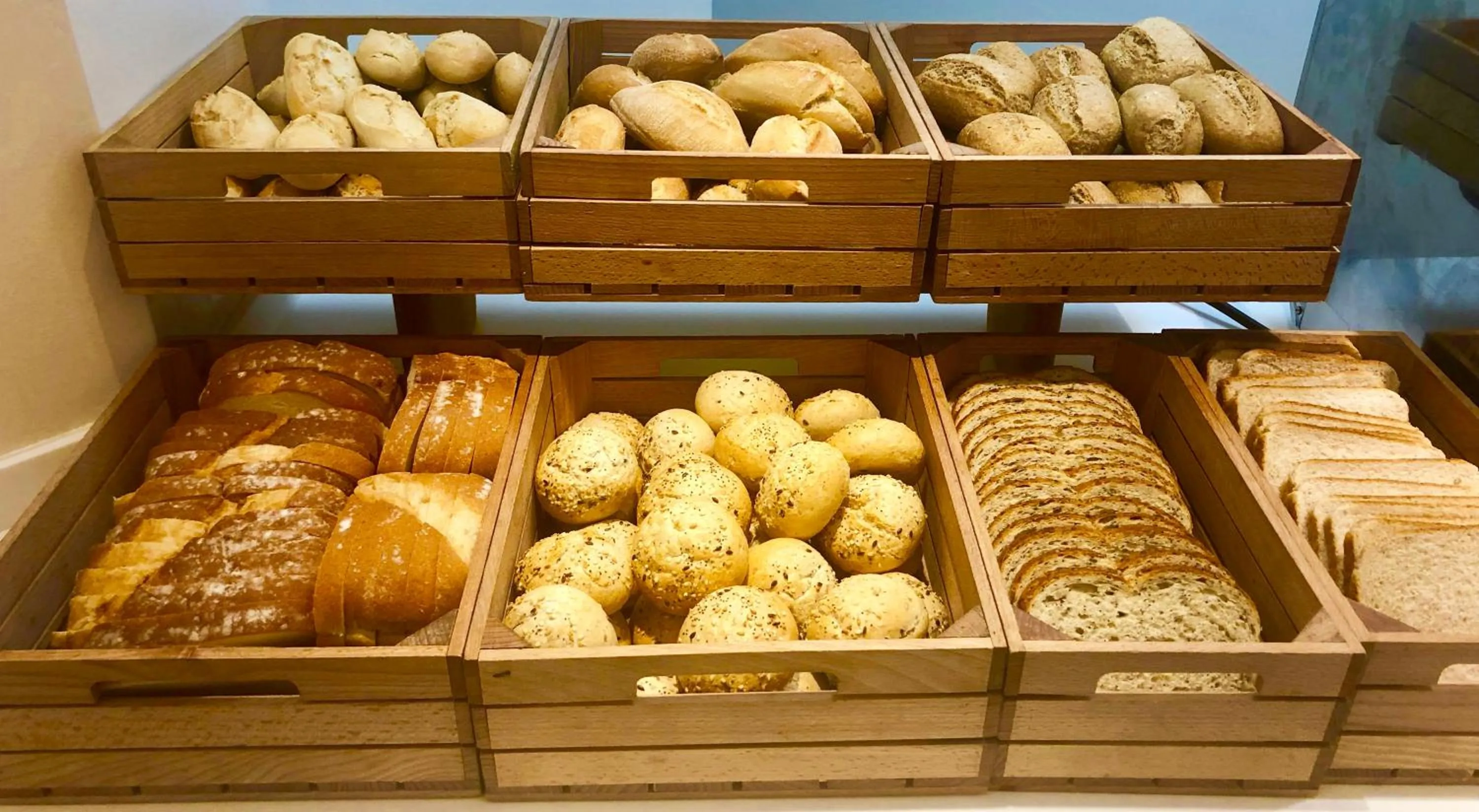 Buffet breakfast in Coral Beach Aparthotel