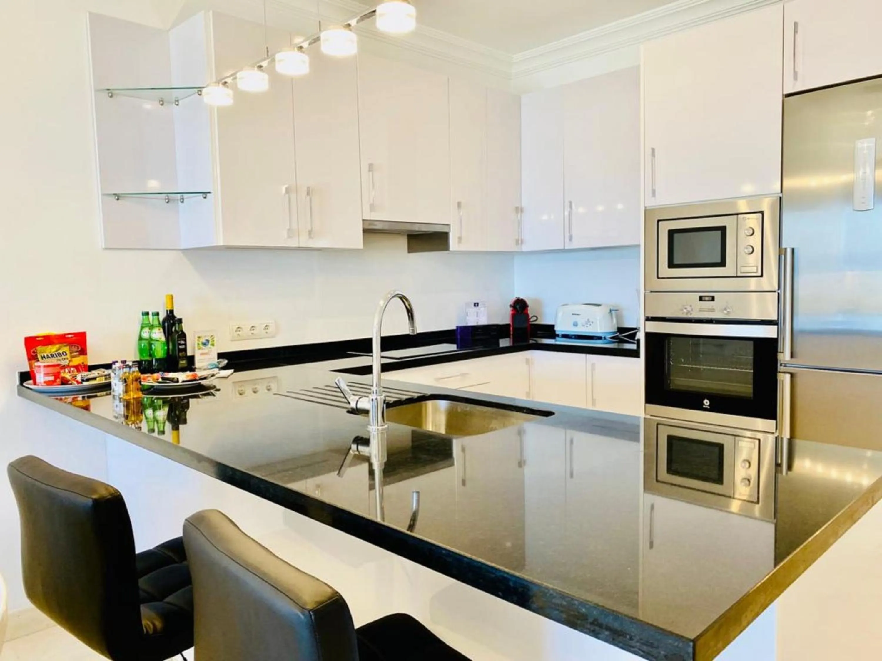 kitchen in Coral Beach Aparthotel