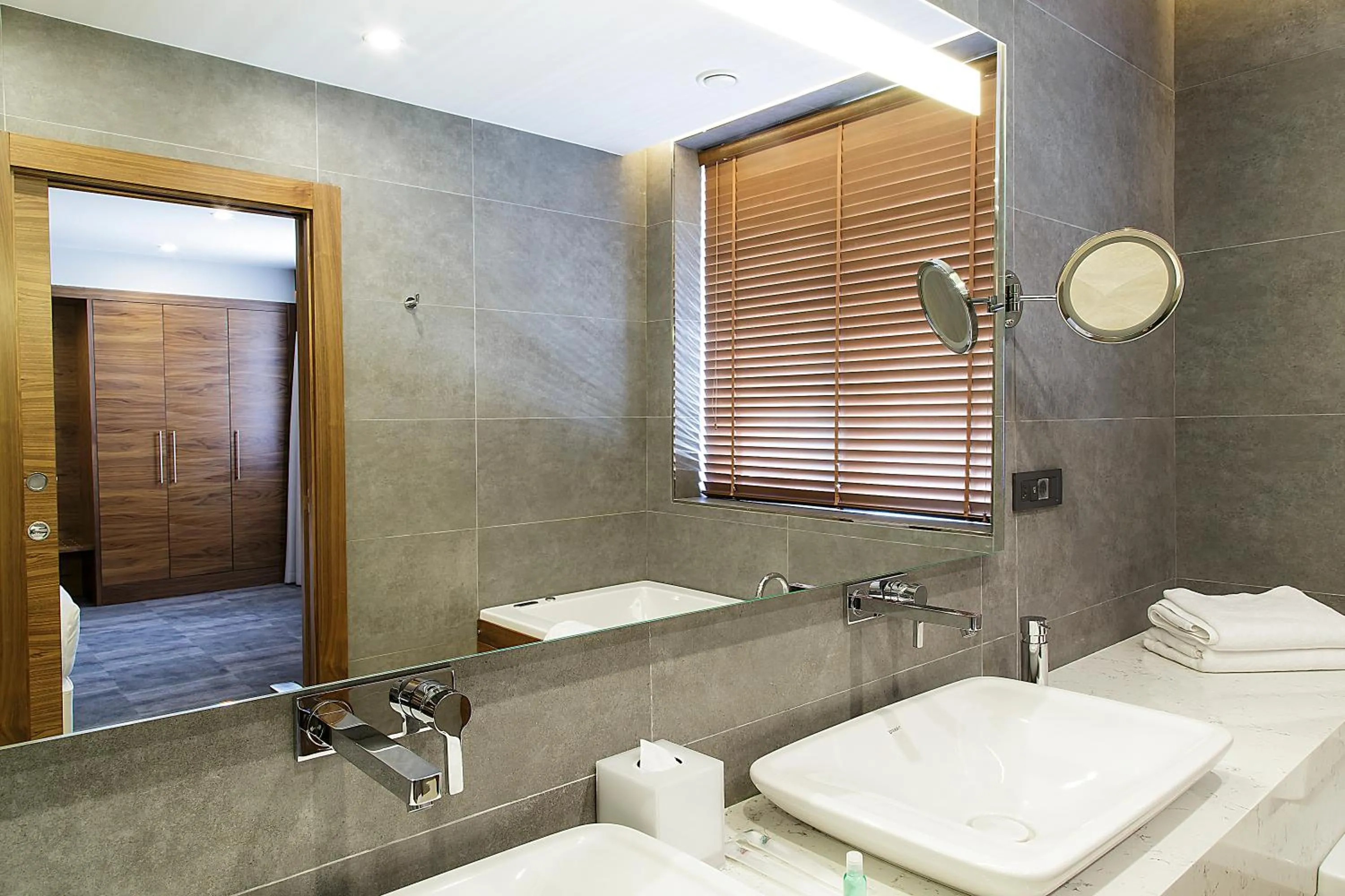 Bathroom in Bof Hotels Business