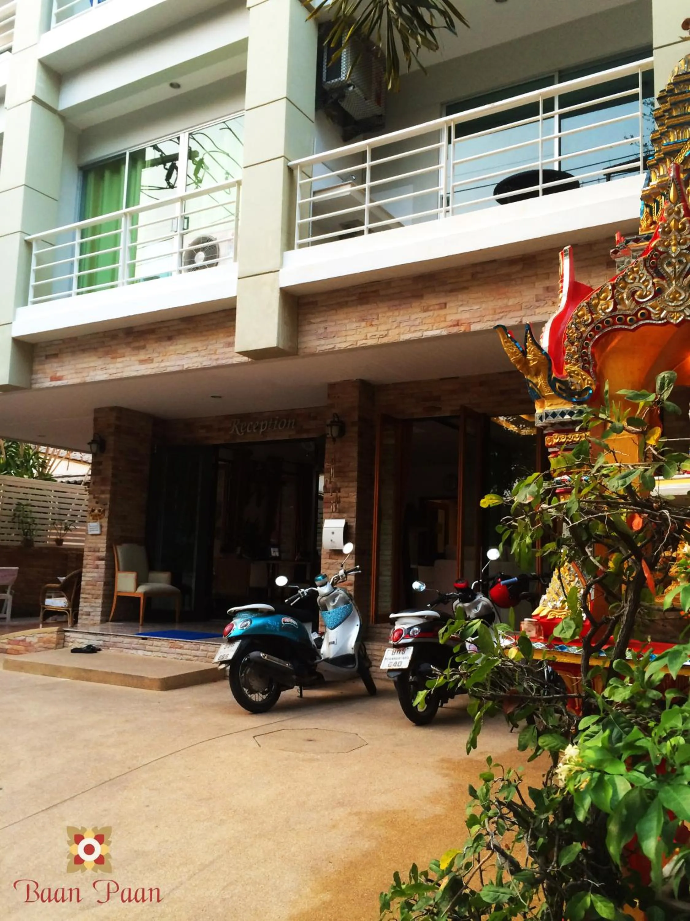 Facade/entrance in Baan Paan Hua Hin