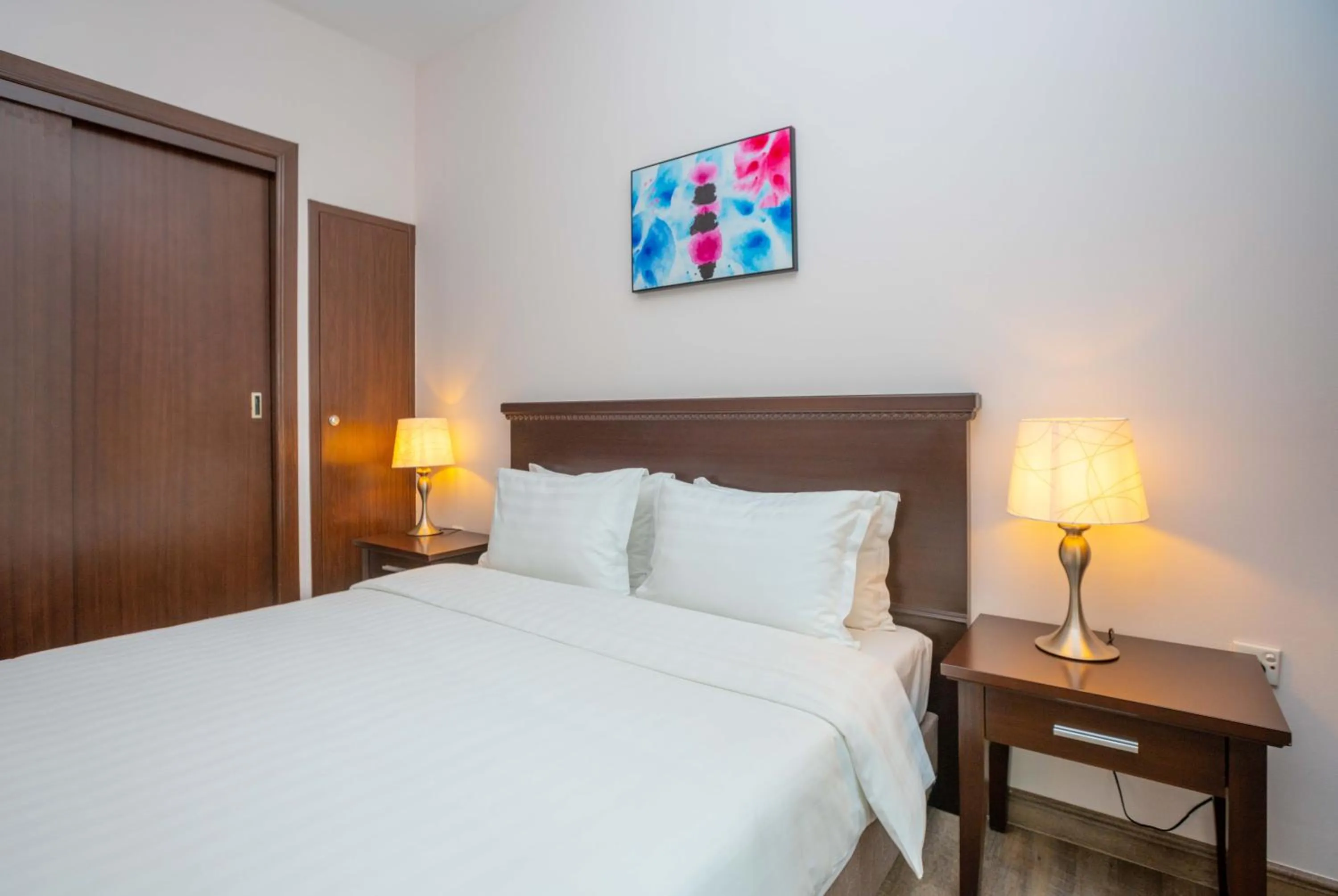 Bed in Ezdan Residence