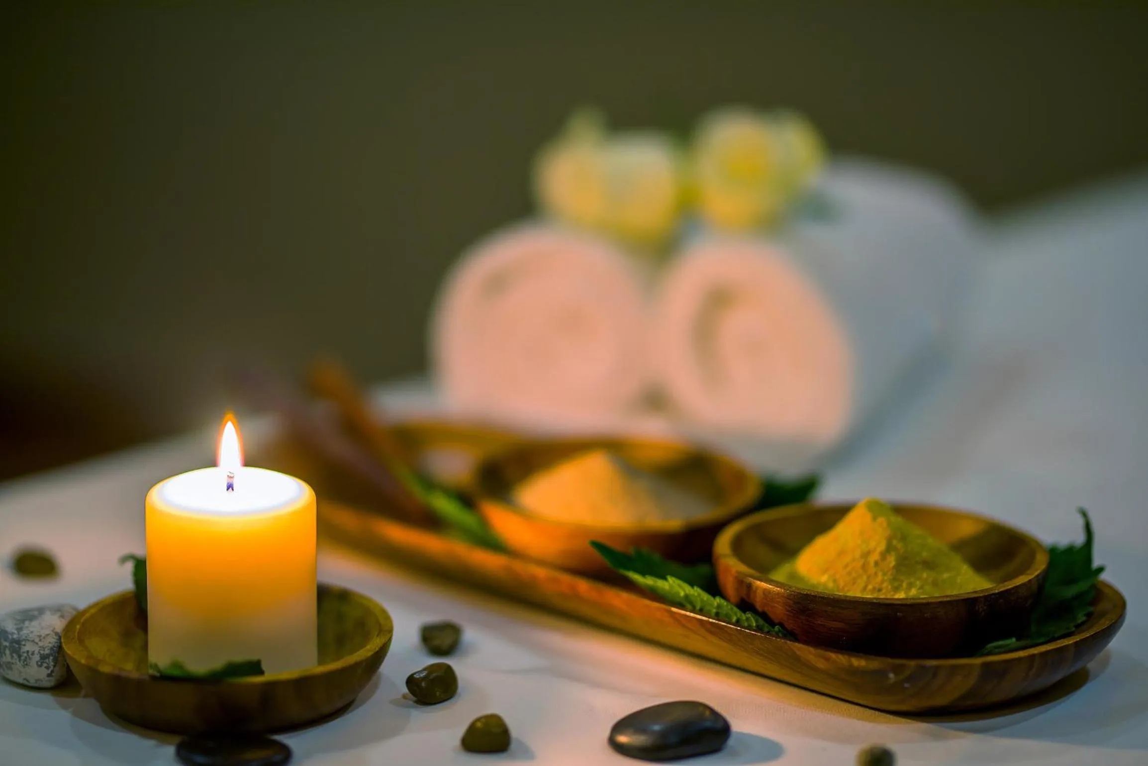 Massage in Ezdan Residence