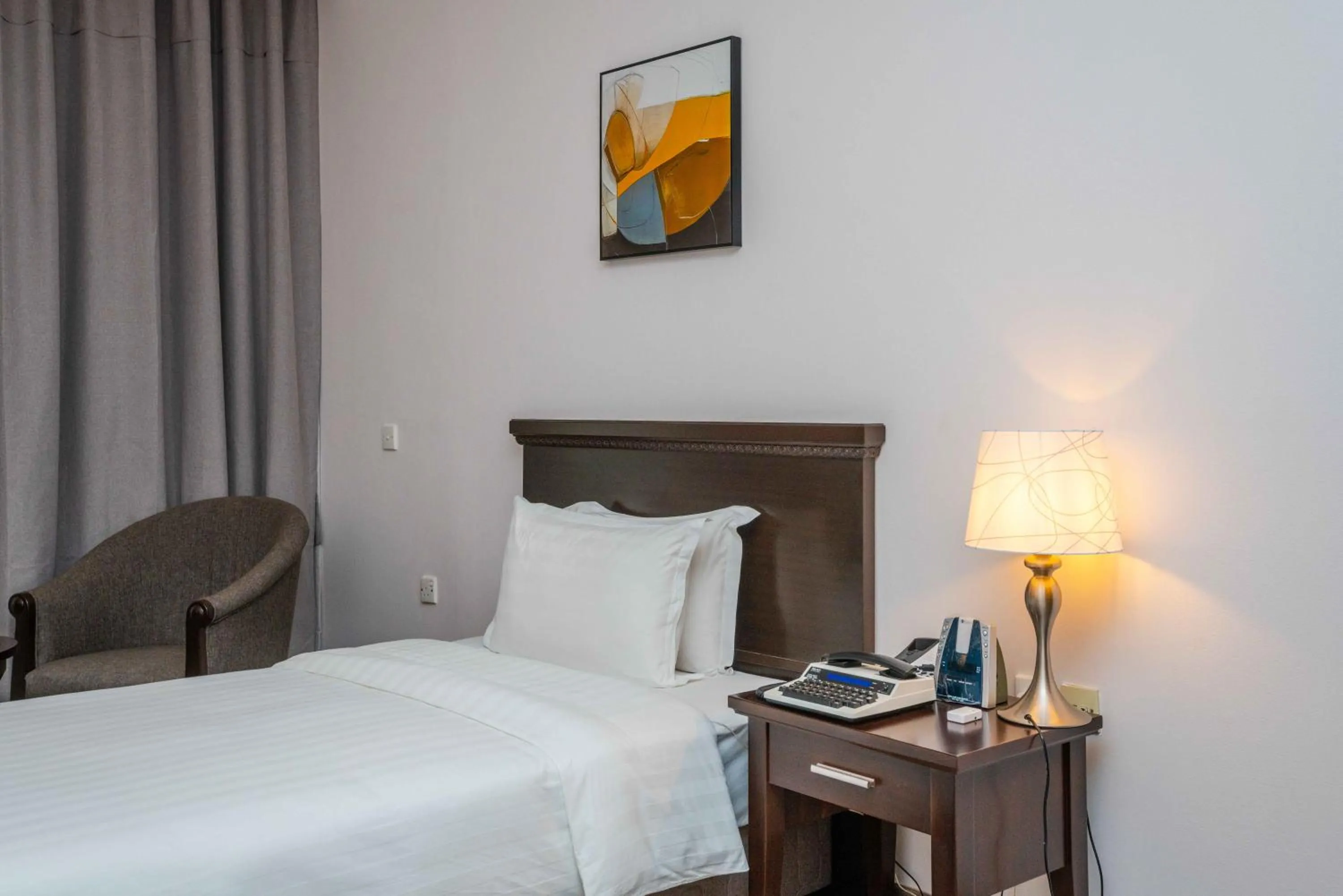 Bed in Ezdan Residence