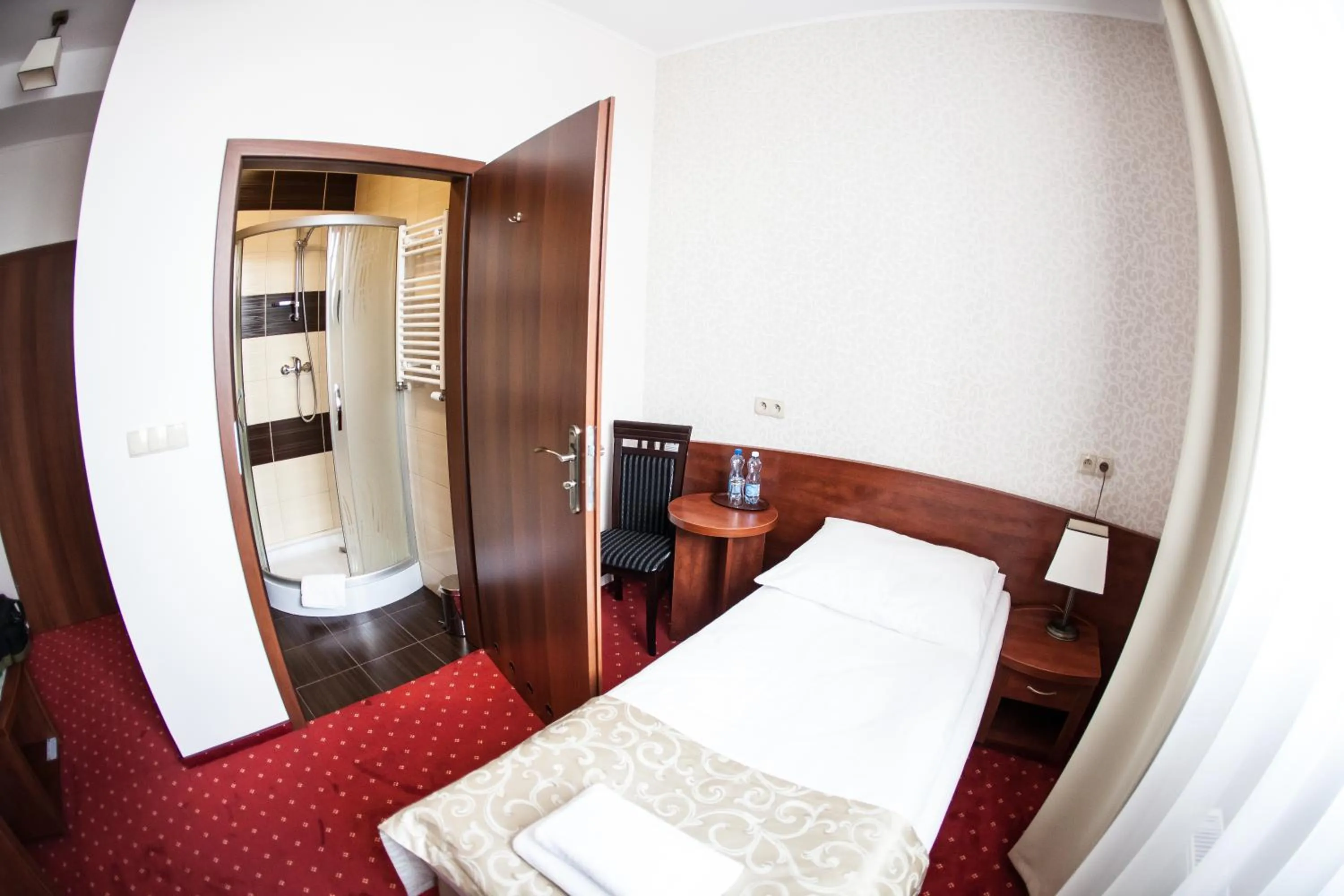 Photo of the whole room, Bed in Hotel Stara Gorzelnia