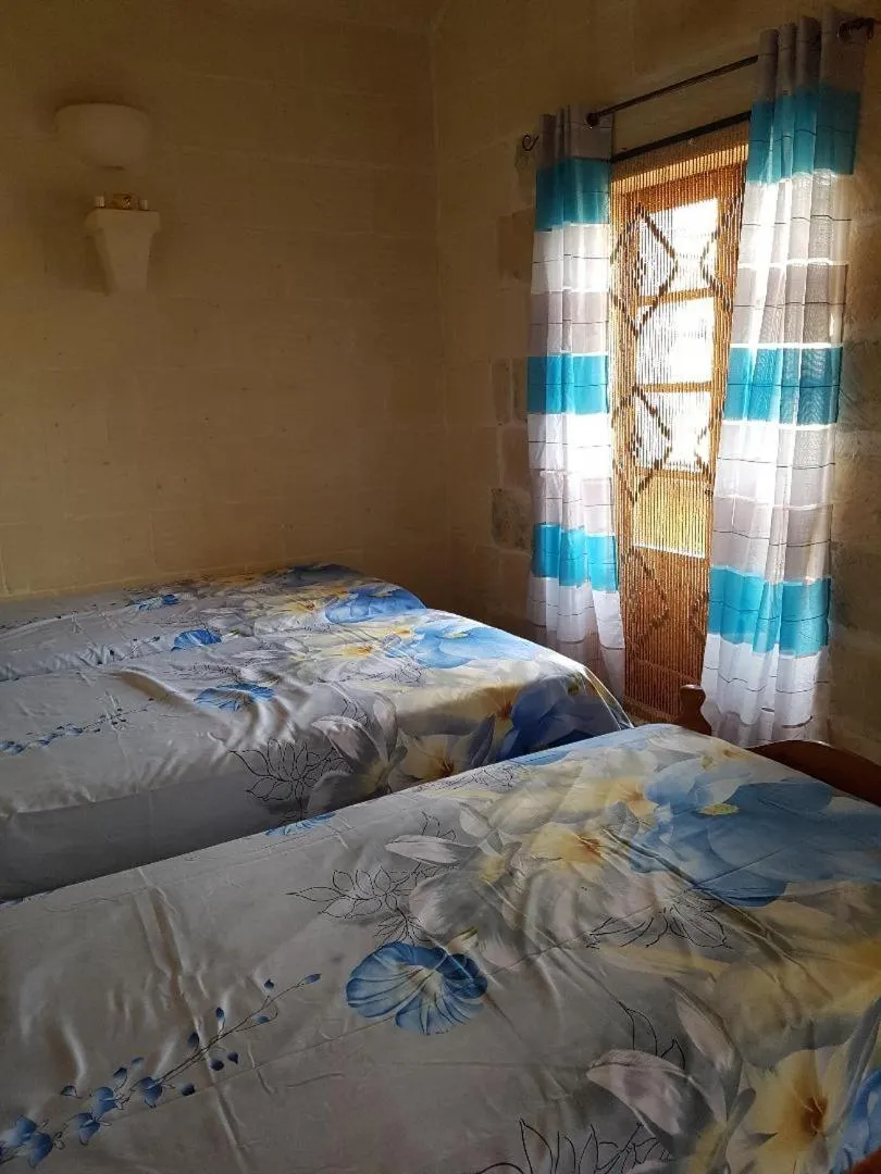 Bed in Ta' Karkar Villa Bed and Breakfast