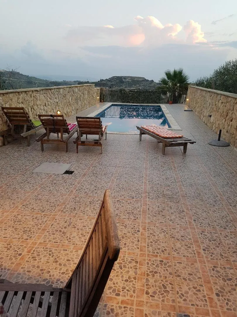 Ta' Karkar Villa Bed and Breakfast
