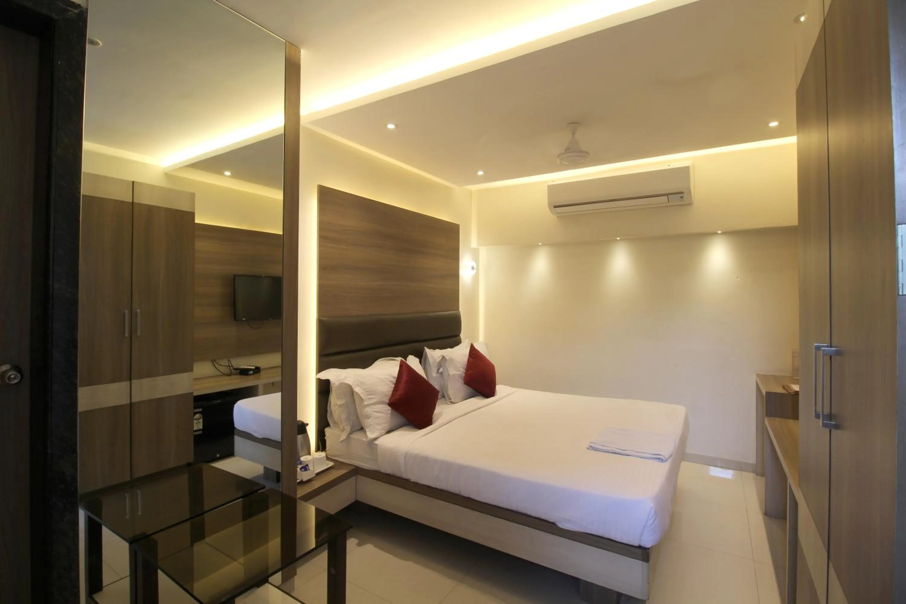 Photo of the whole room, Bed in Hotel Shivam