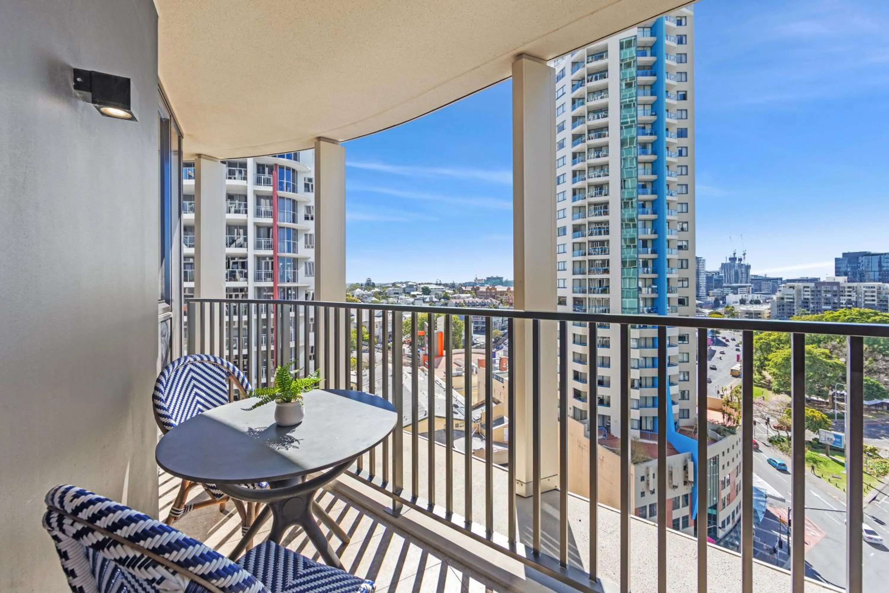 Day in Spire Residences by CLLIX