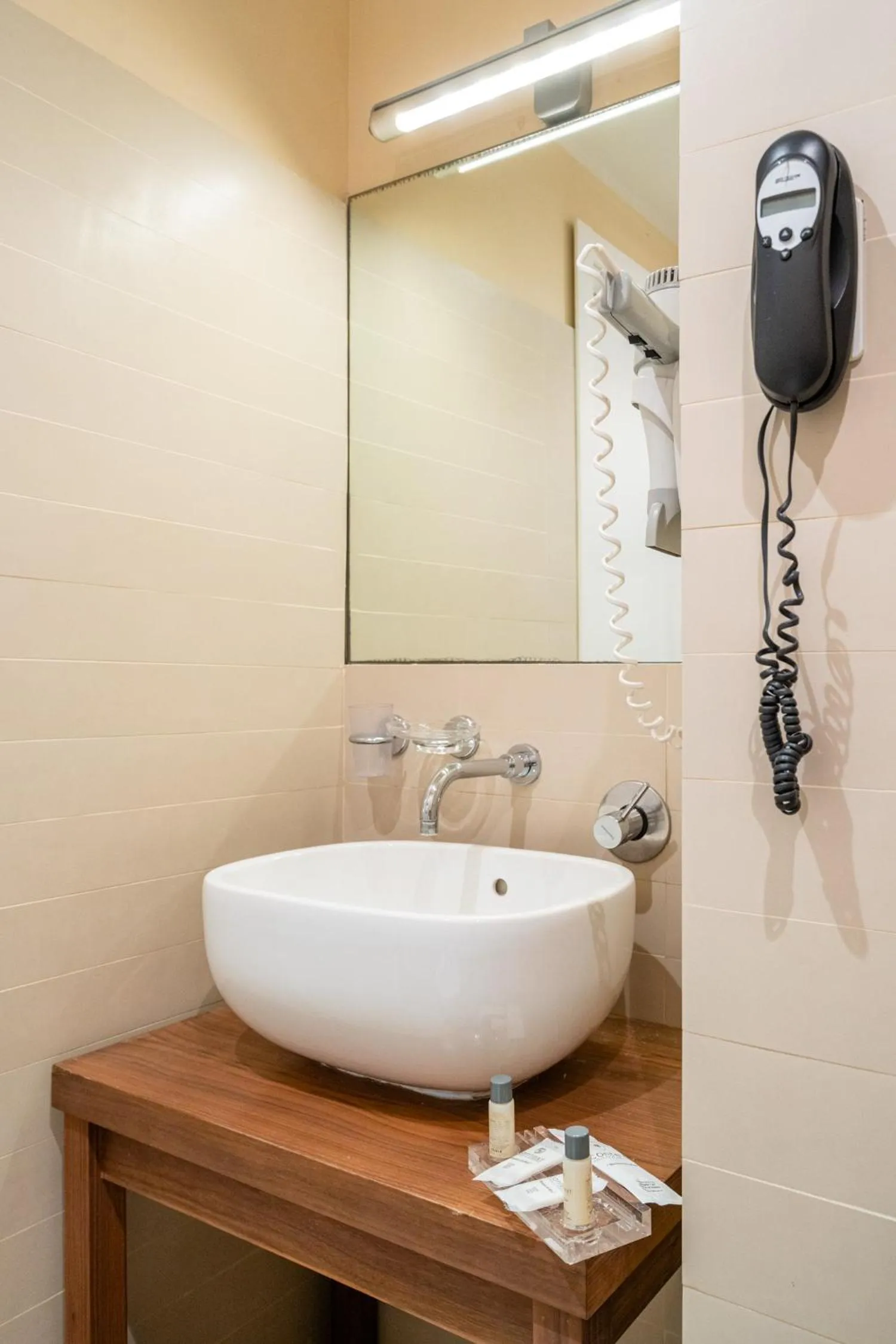 Bathroom in Capo Peloro Hotel