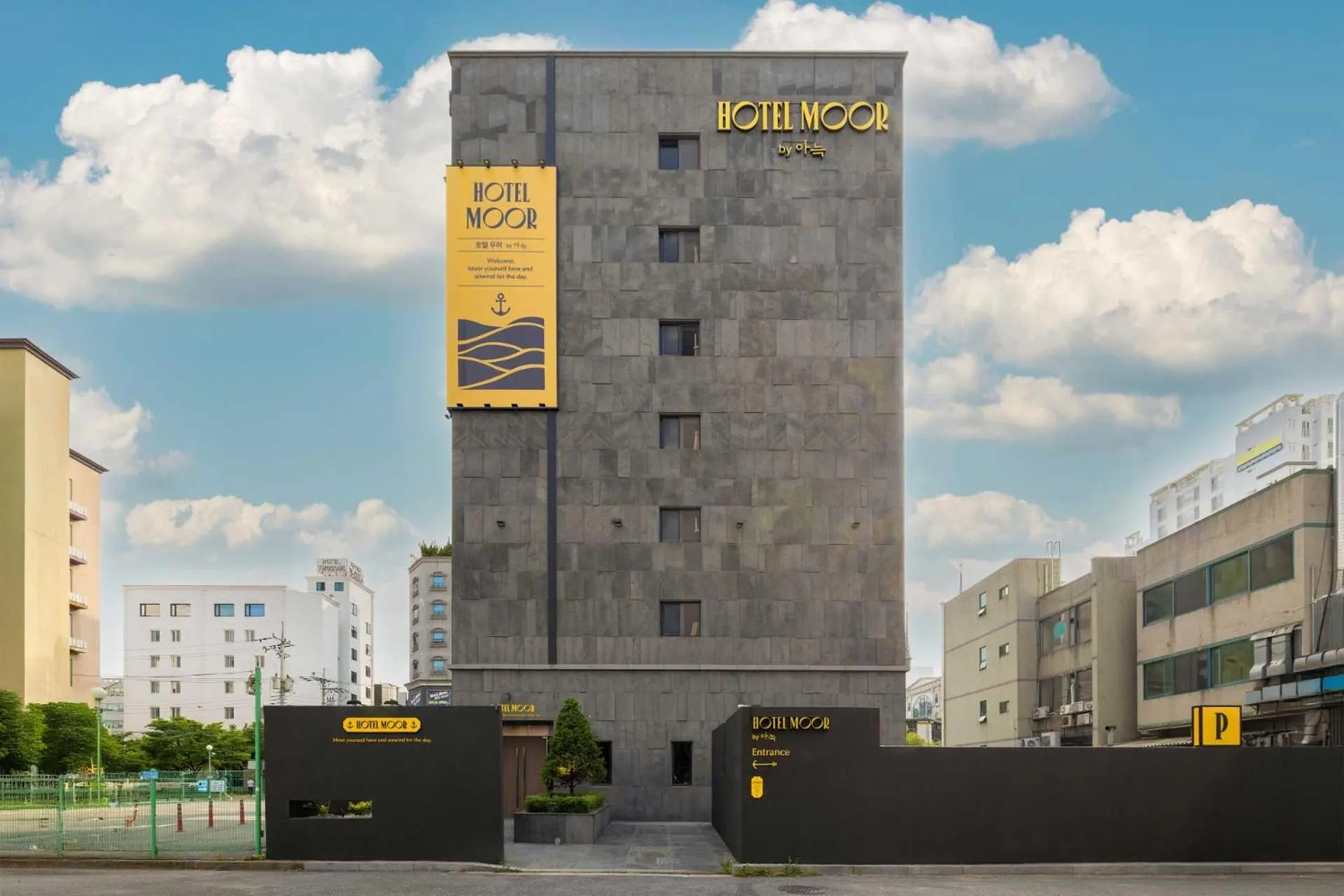 Property building in Moor Hotel Mokpo By Anook