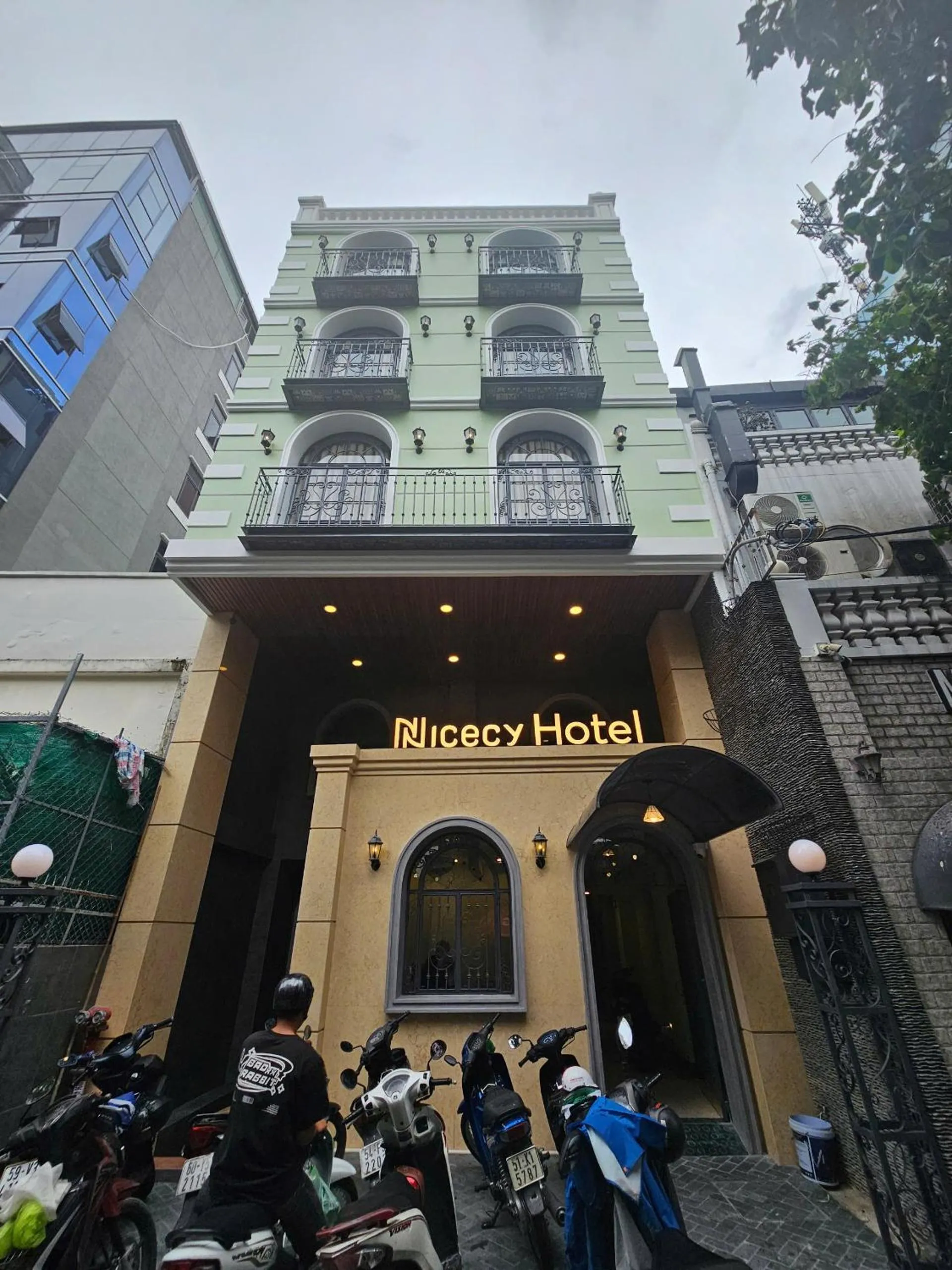 Property building in Nicecy Hotel - Trương Quyền