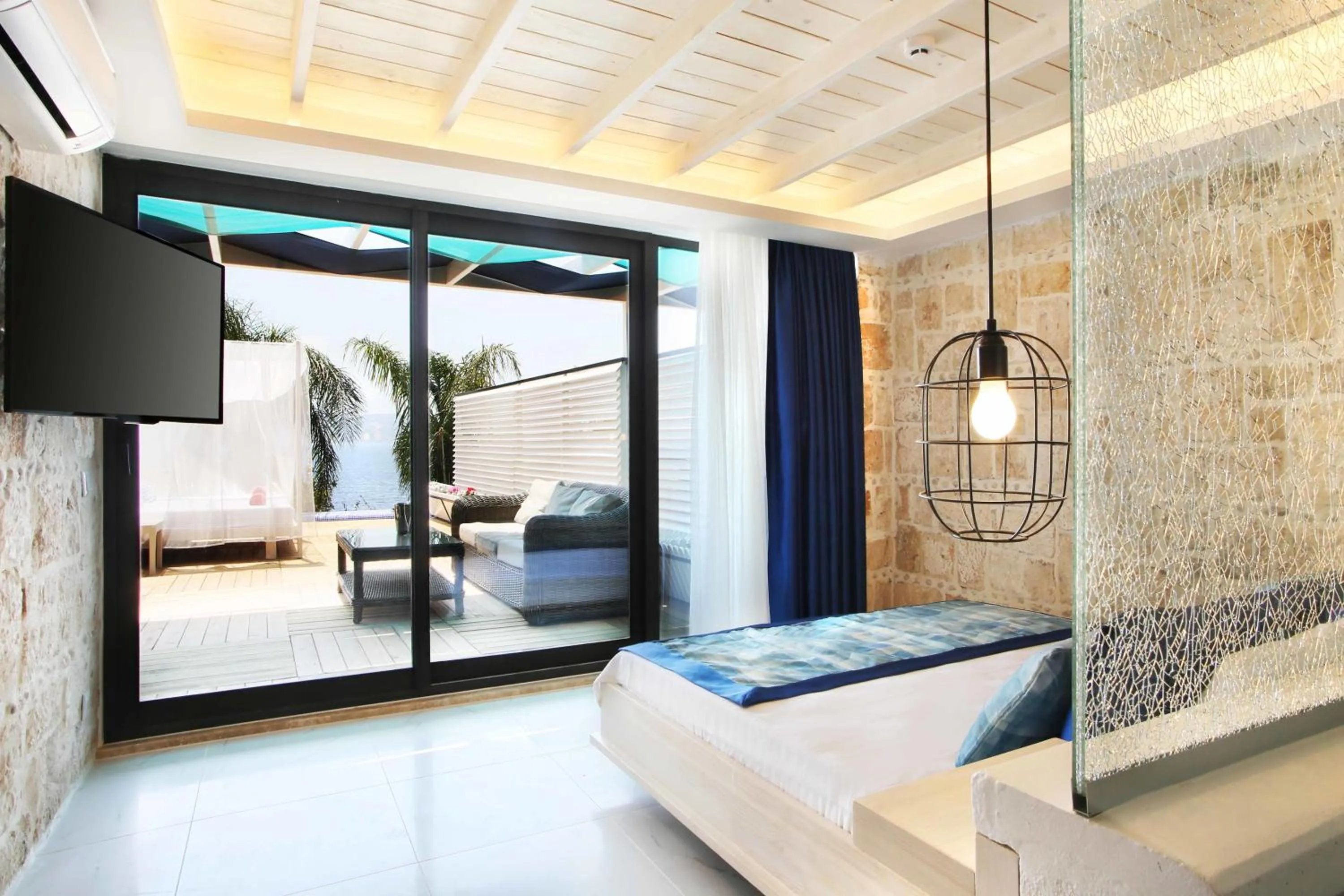 Day in Nur Beach Hotel