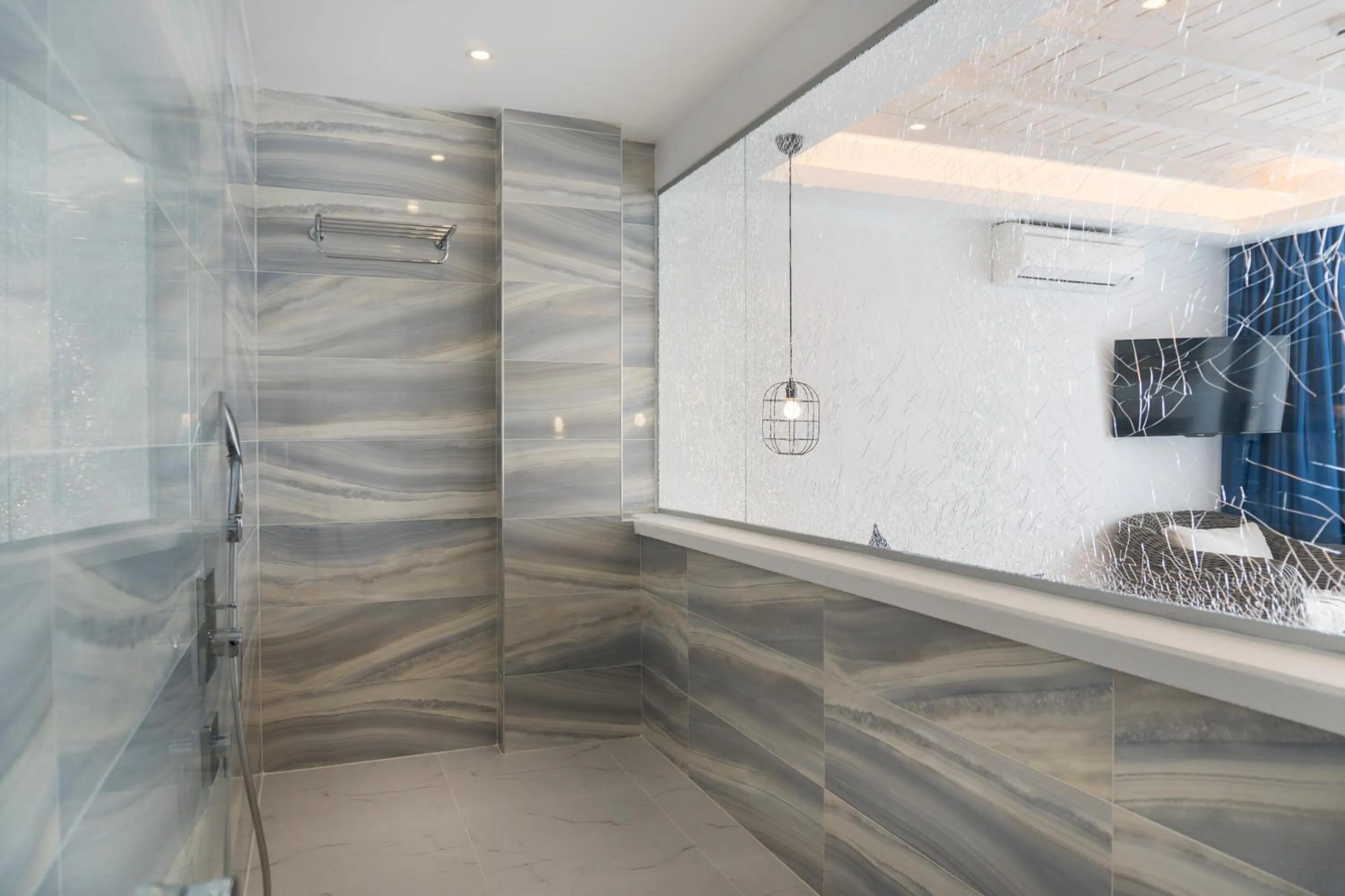 Shower in Nur Beach Hotel