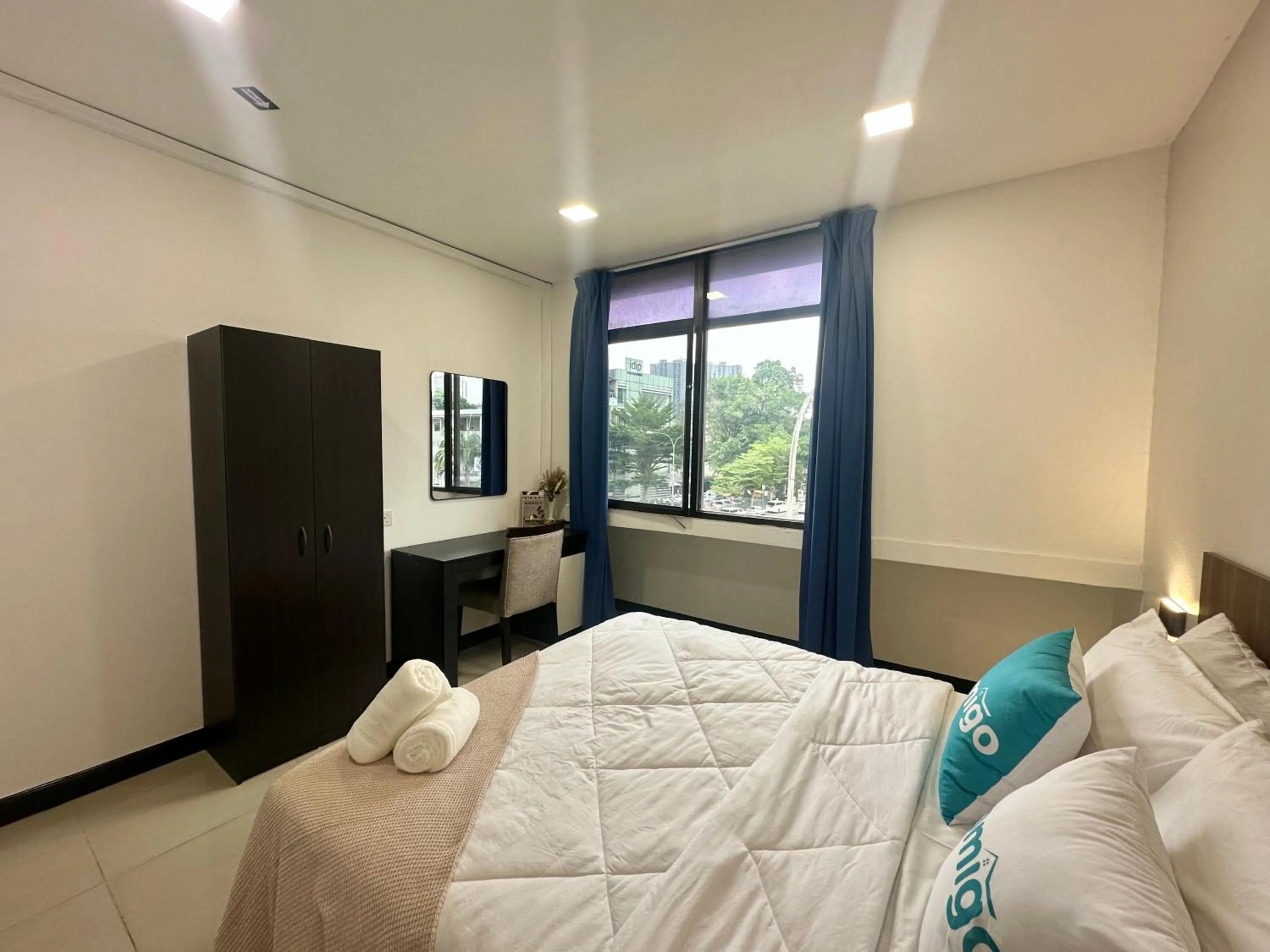 Photo of the whole room, Bed in Homigo - PWTC