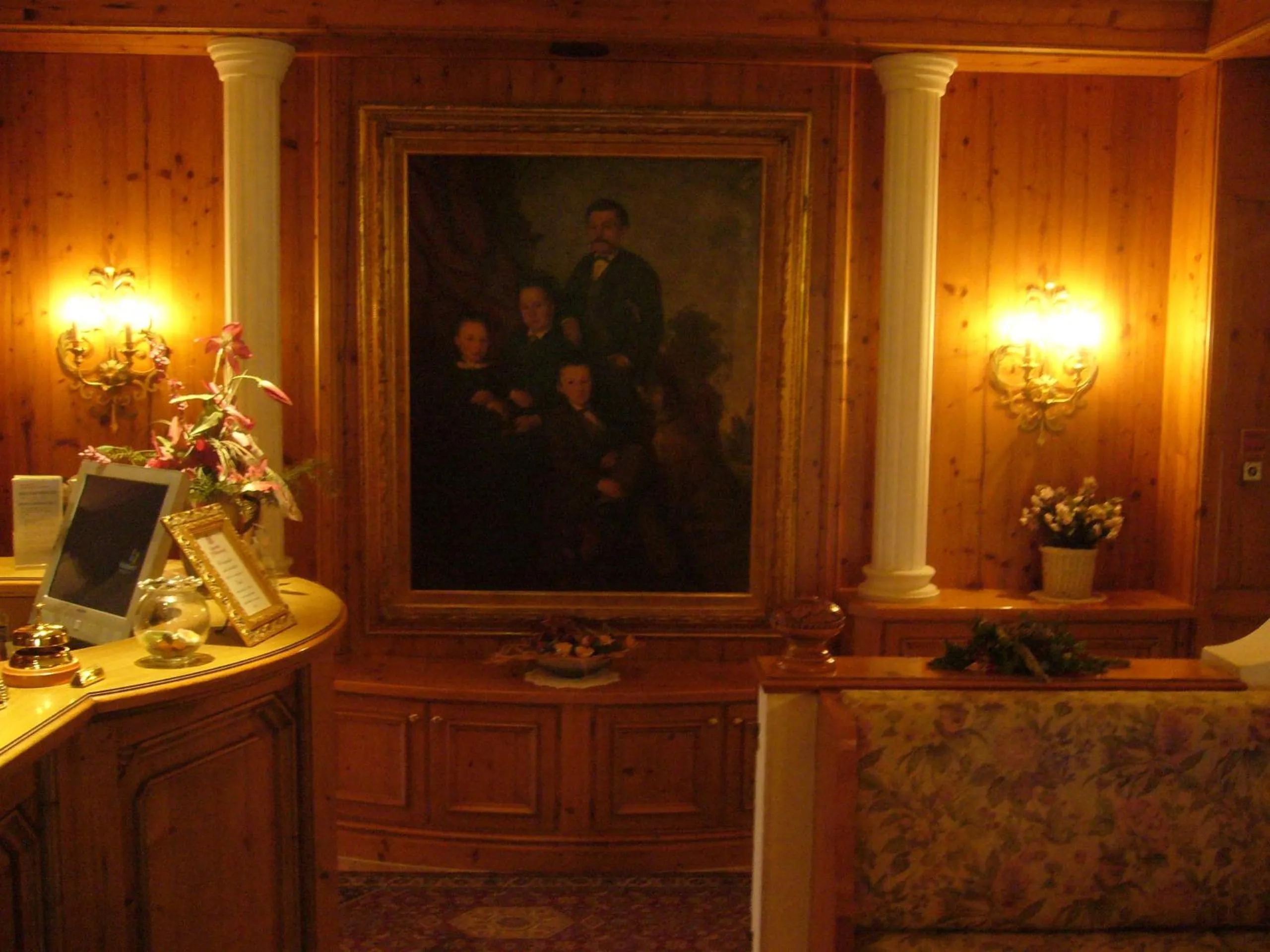 Lobby or reception in Alpenhotel Pfaffenwinkel