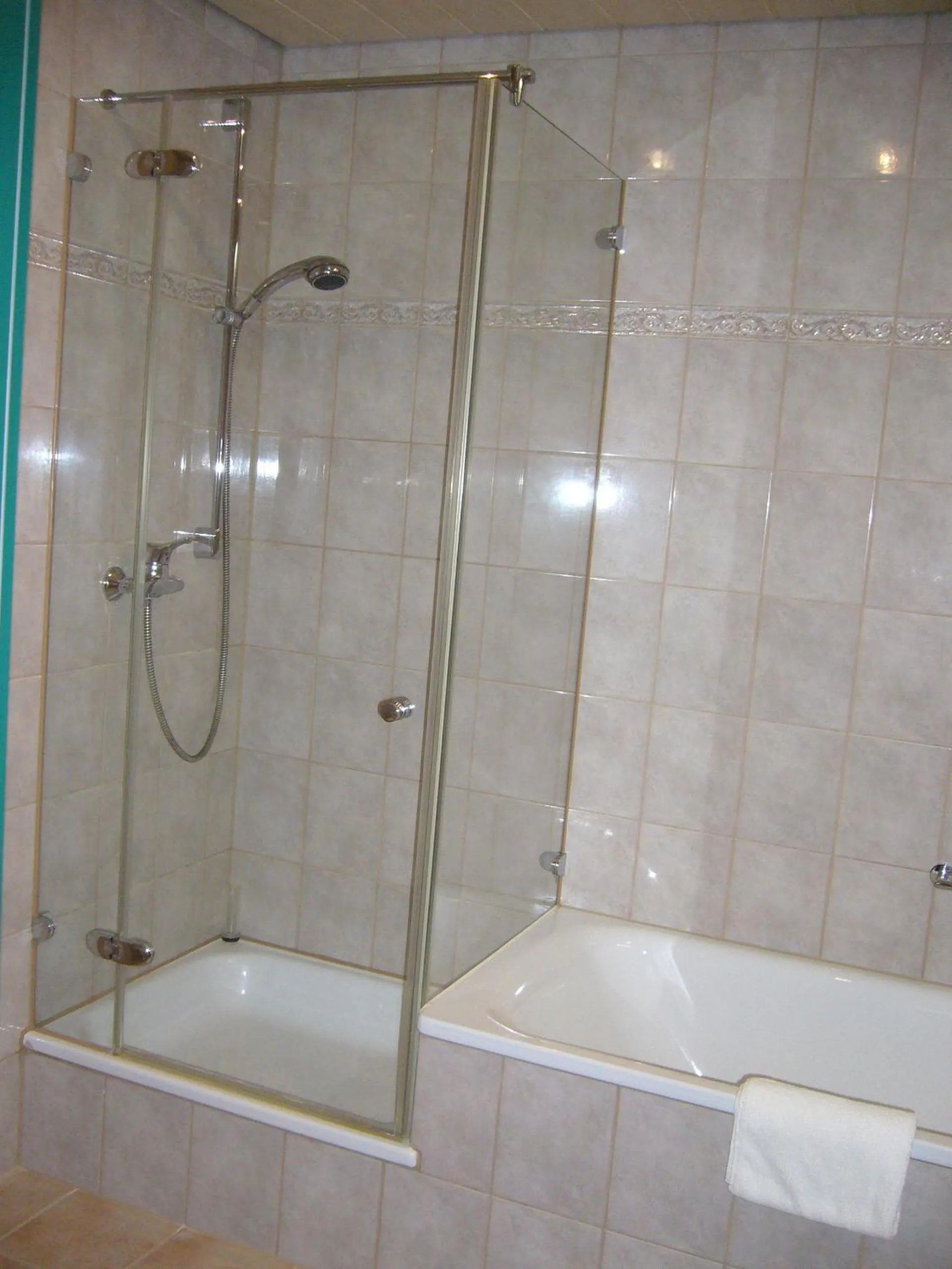 Bathroom in Alpenhotel Pfaffenwinkel