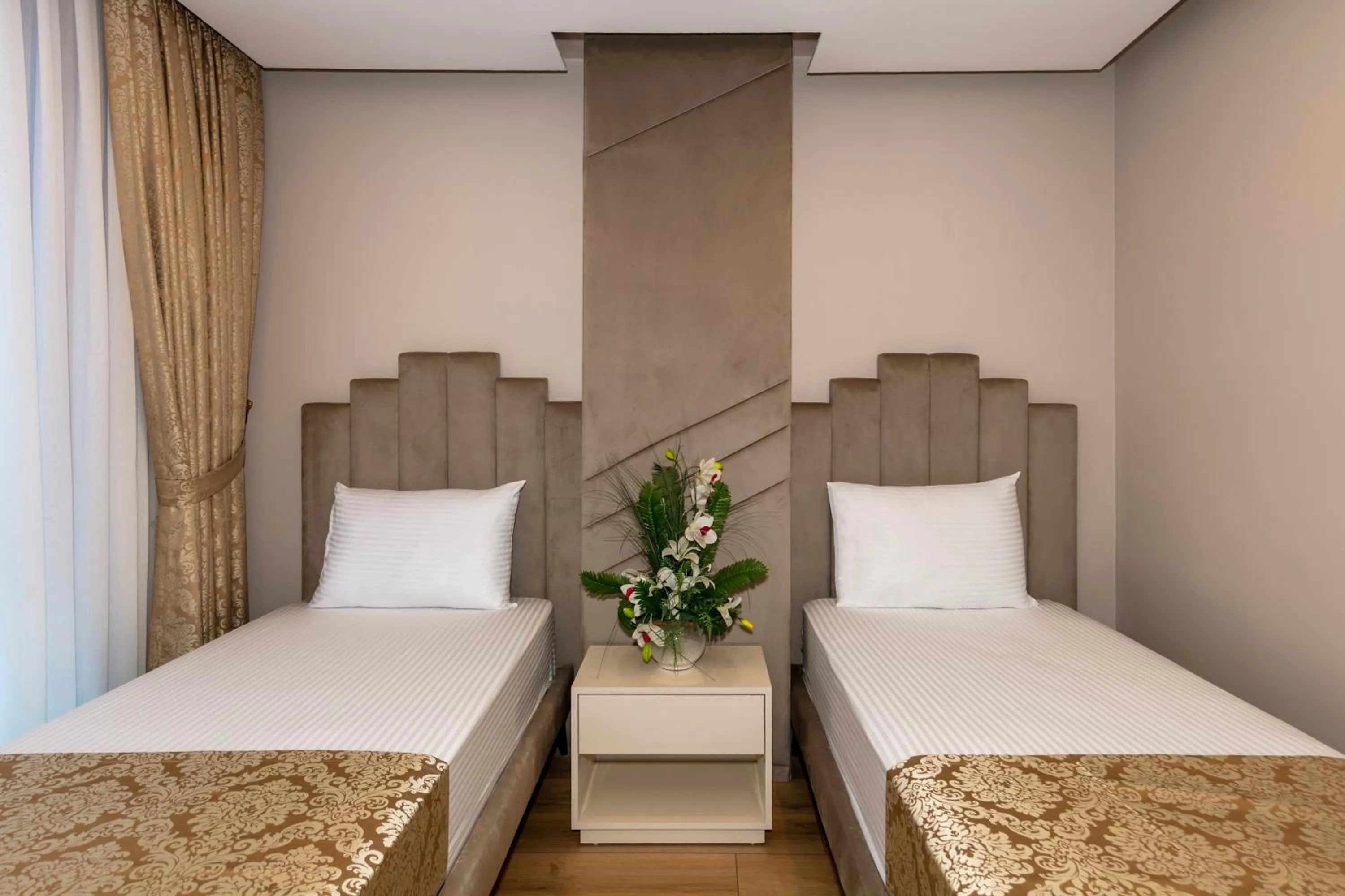 Photo of the whole room, Bed in HillTown Airport Hotel & Restaurant