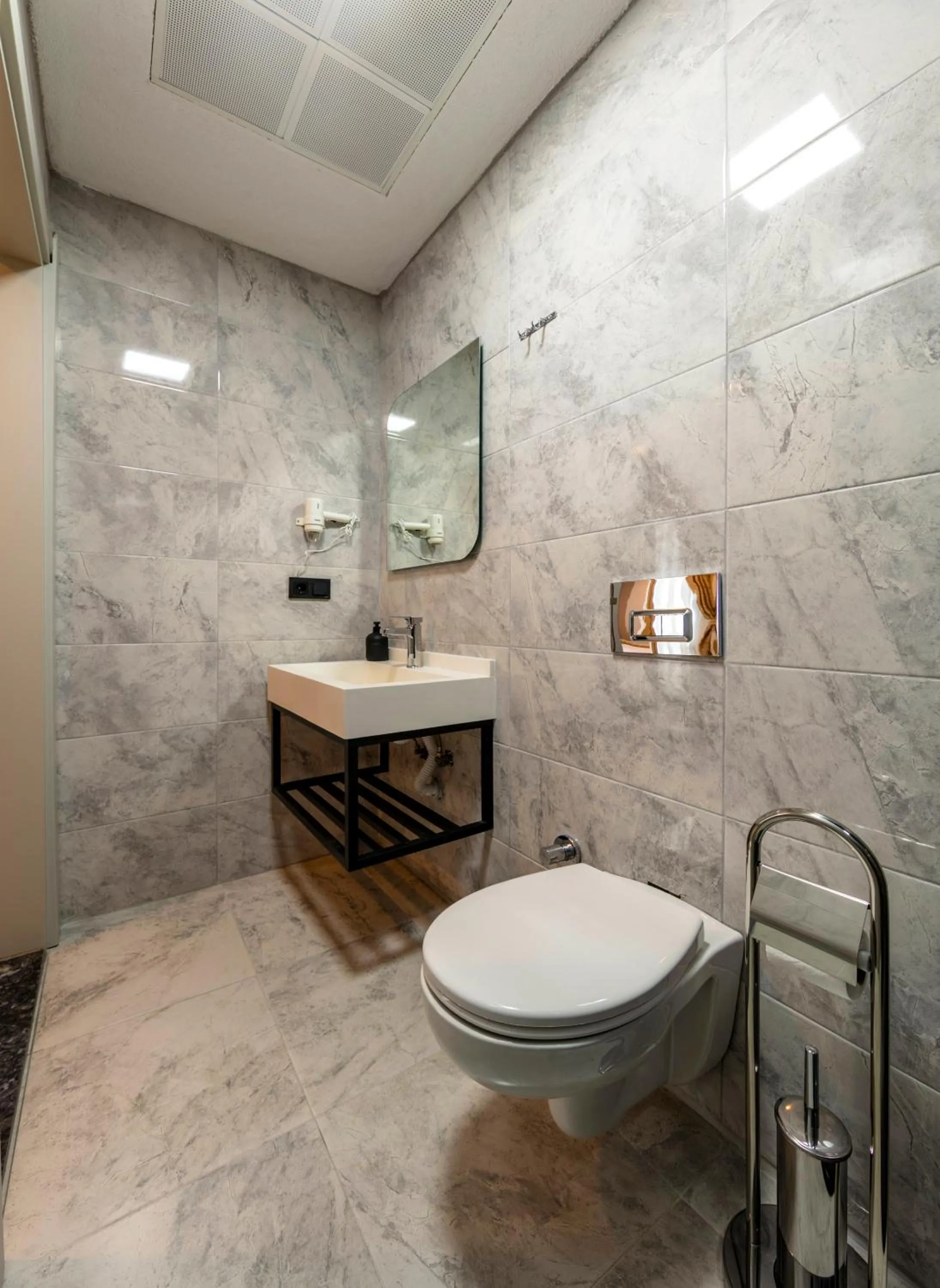 Bathroom in HillTown Airport Hotel & Restaurant