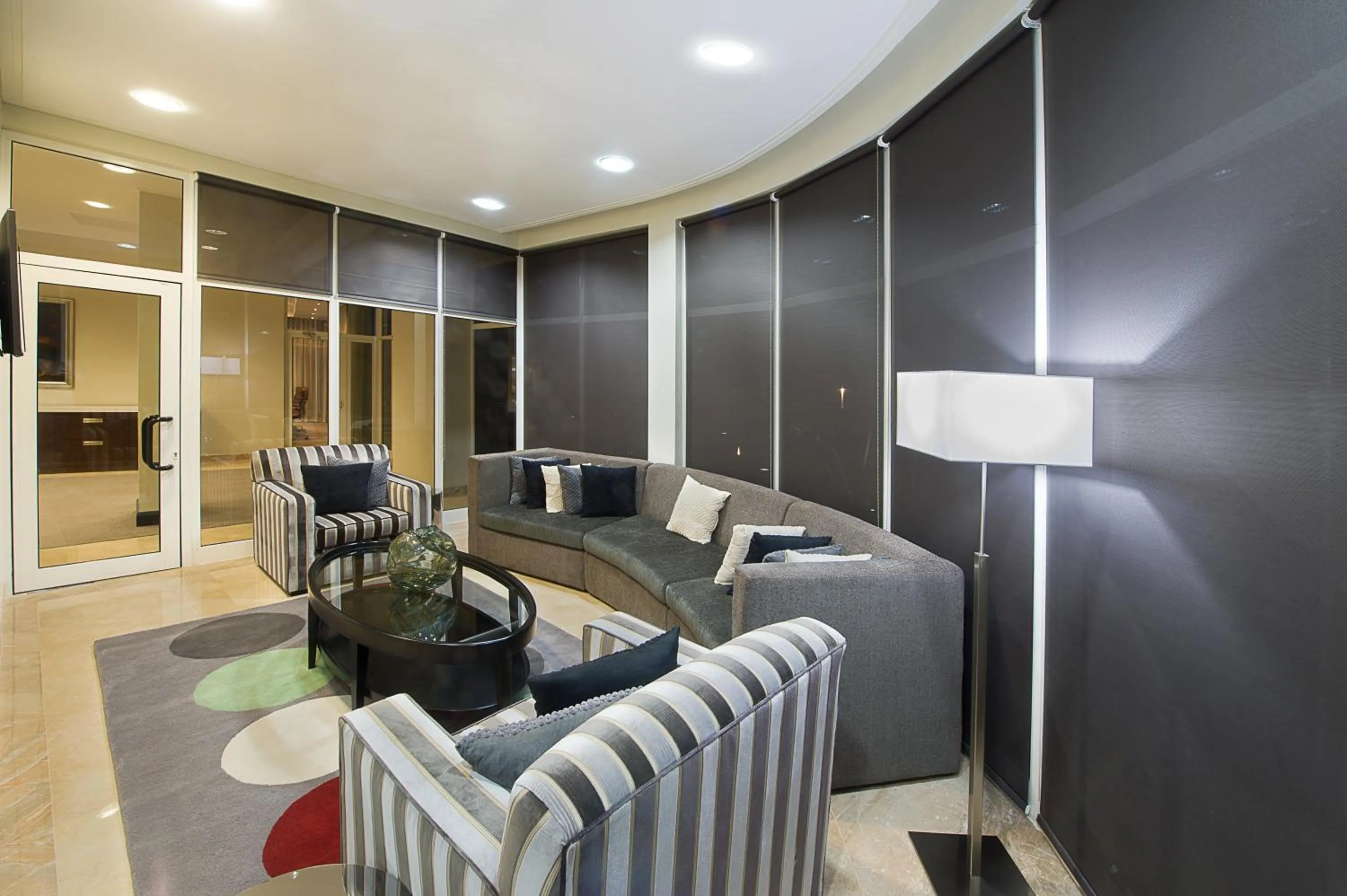 Living room in The George Hotel